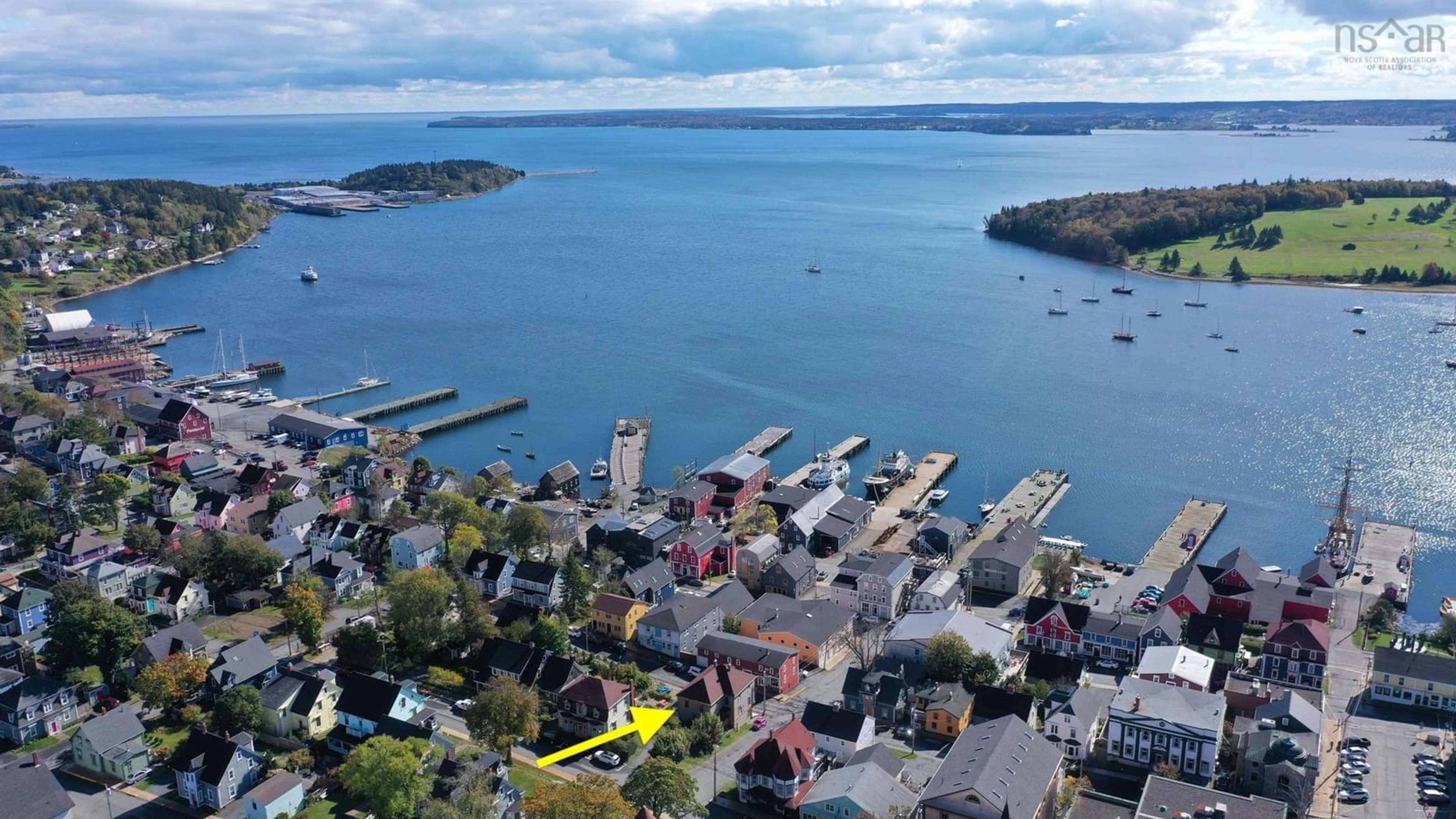 A pic from outside/outdoor area/front of a property/back of a property/a pic from drone, water/lake/river/ocean view for 141 Pelham St, Lunenburg Nova Scotia B0J 2C0