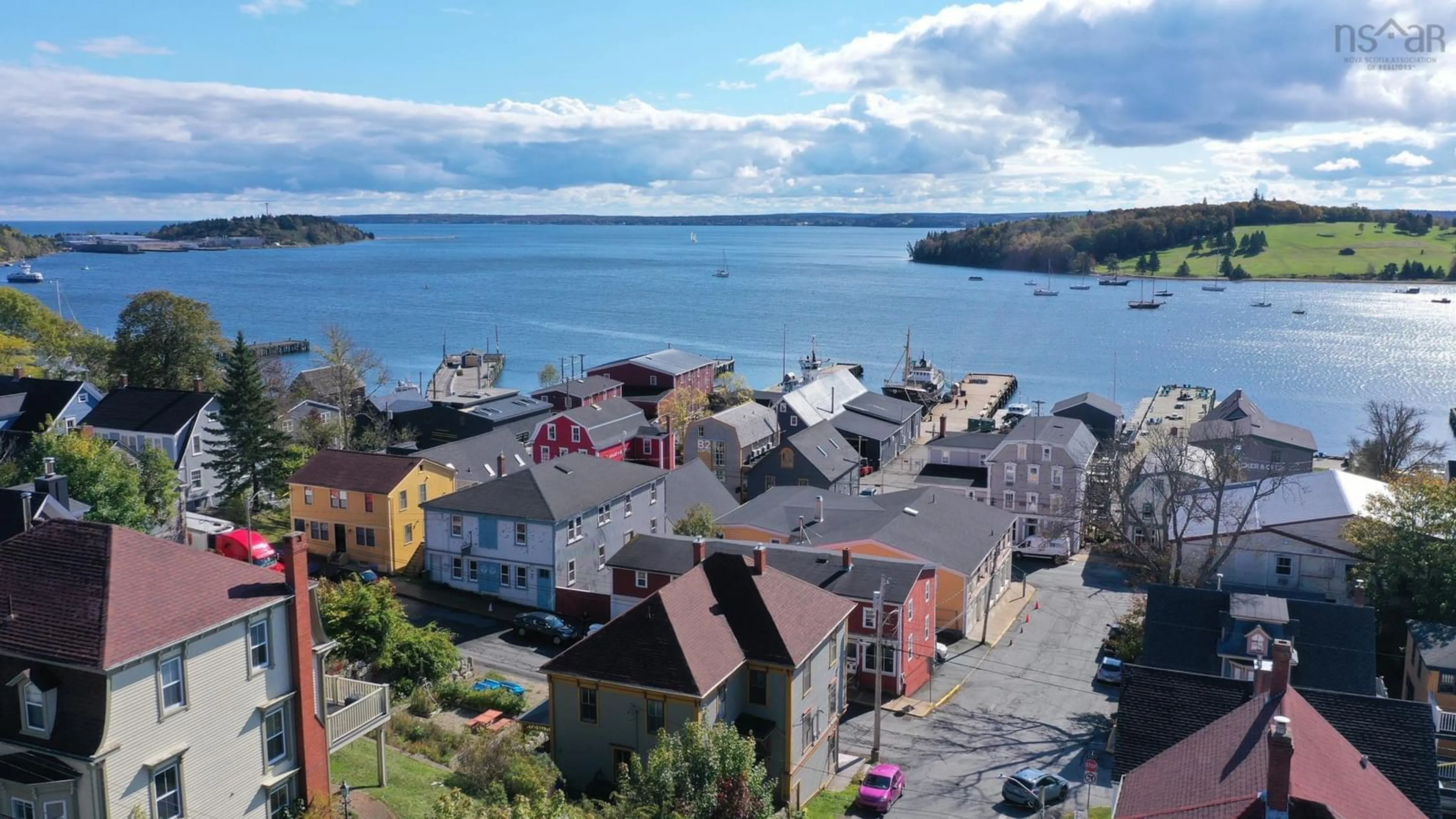 A pic from outside/outdoor area/front of a property/back of a property/a pic from drone, water/lake/river/ocean view for 141 Pelham St, Lunenburg Nova Scotia B0J 2C0