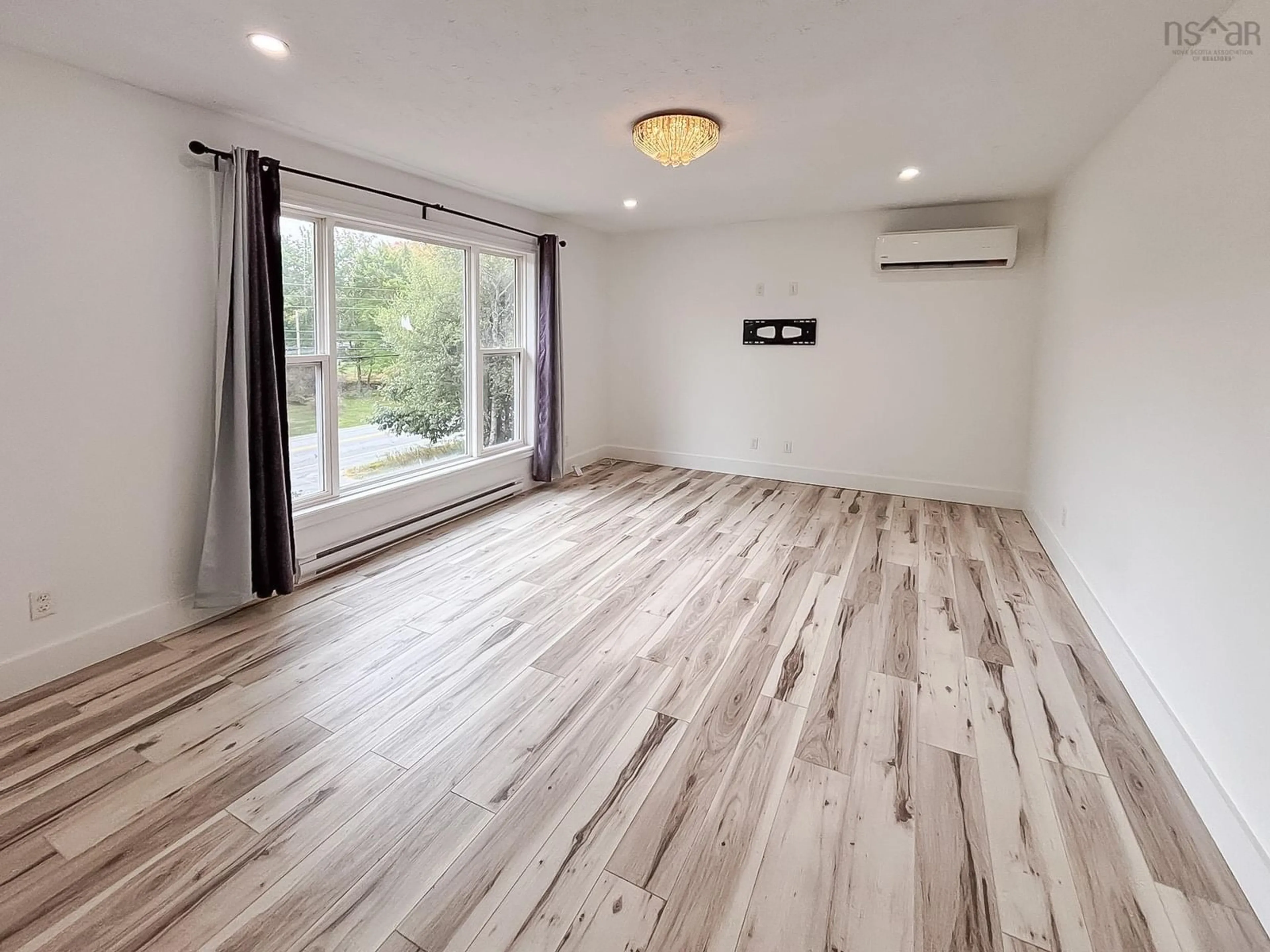 A pic of a room for 15920 Highway 3, Hebbville Nova Scotia B4V 6Z8