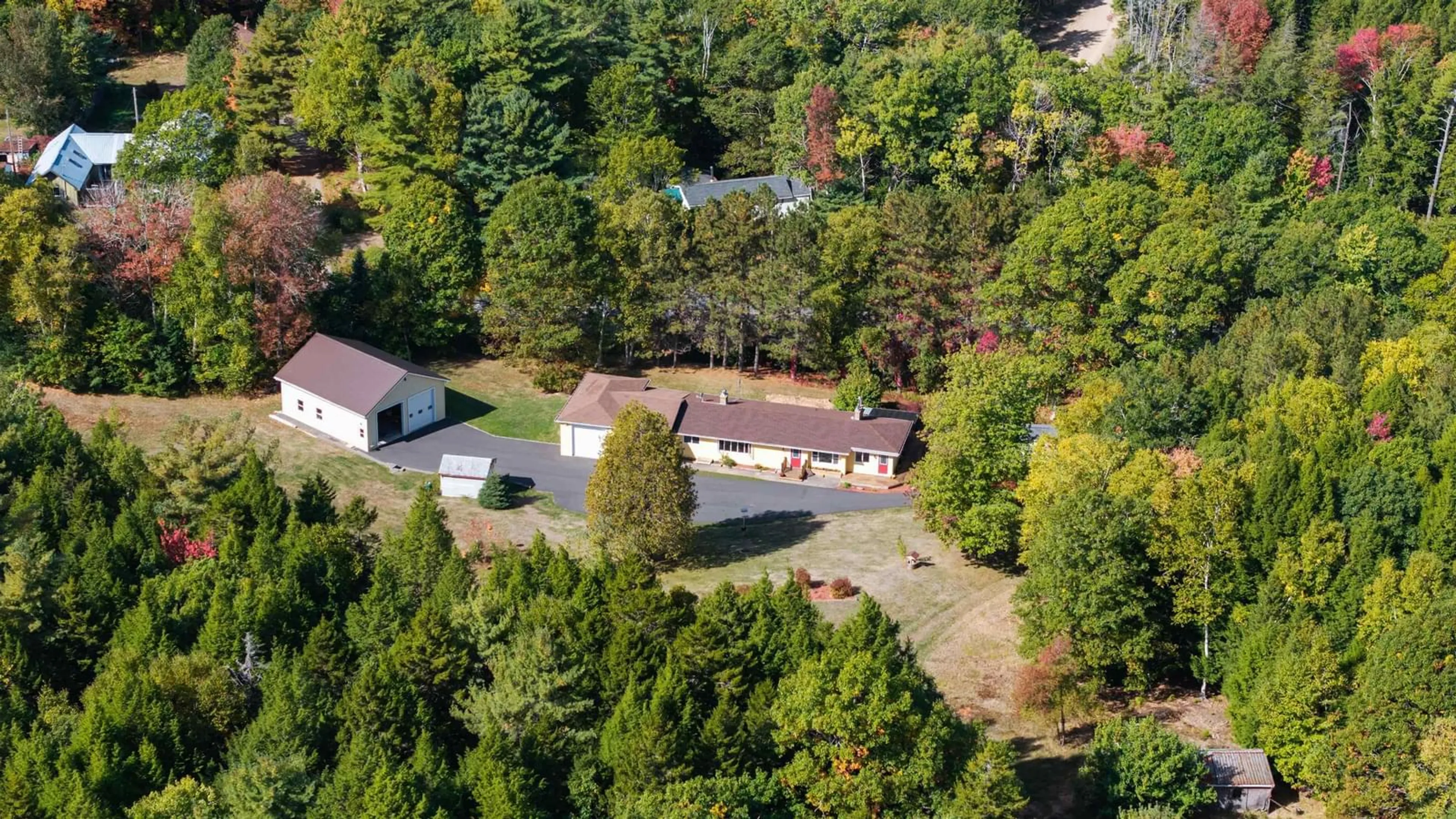 A pic from outside/outdoor area/front of a property/back of a property/a pic from drone, unknown for 34 Palmer Lake Dr, Windsor Forks Nova Scotia B0N 2T0