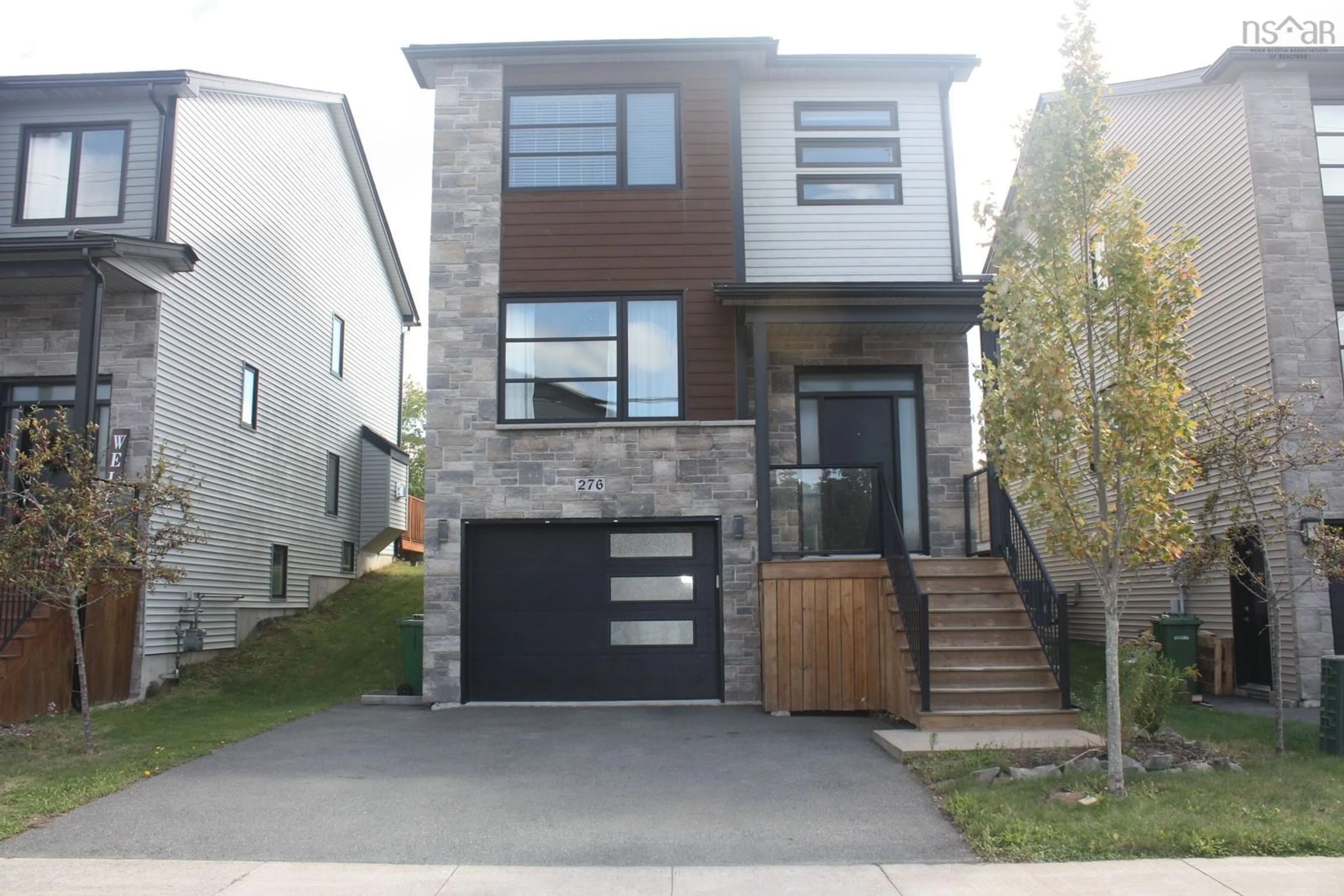 Home with brick exterior material, street for 276 Fleetview Dr, Halifax Nova Scotia B3M 0L8