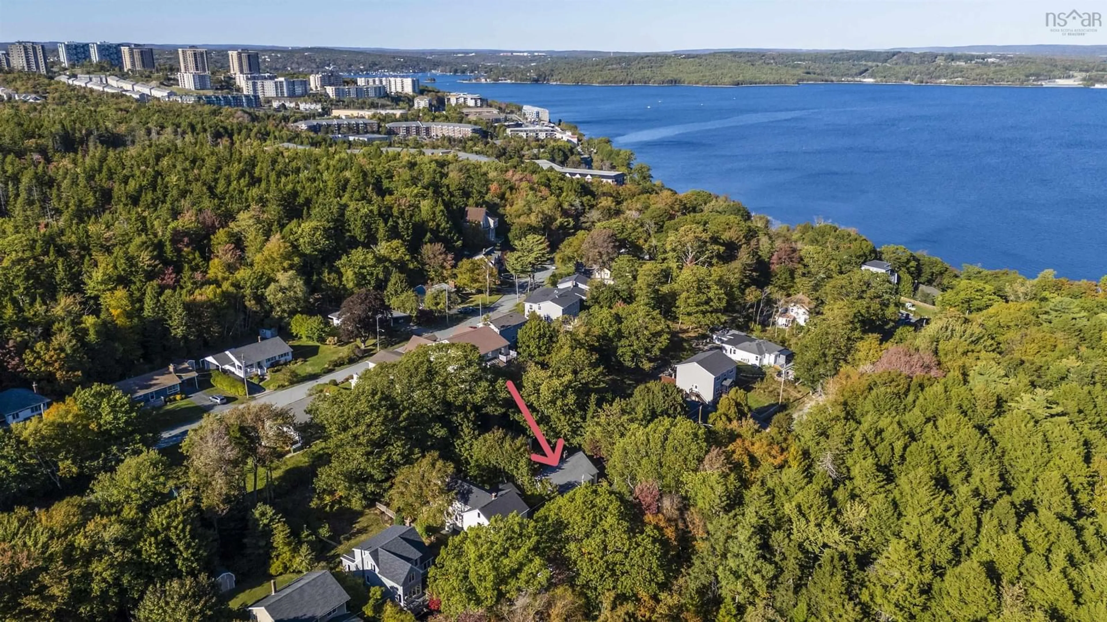 A pic from outside/outdoor area/front of a property/back of a property/a pic from drone, water/lake/river/ocean view for 29 Kent Ave, Halifax Nova Scotia B3M 2G2