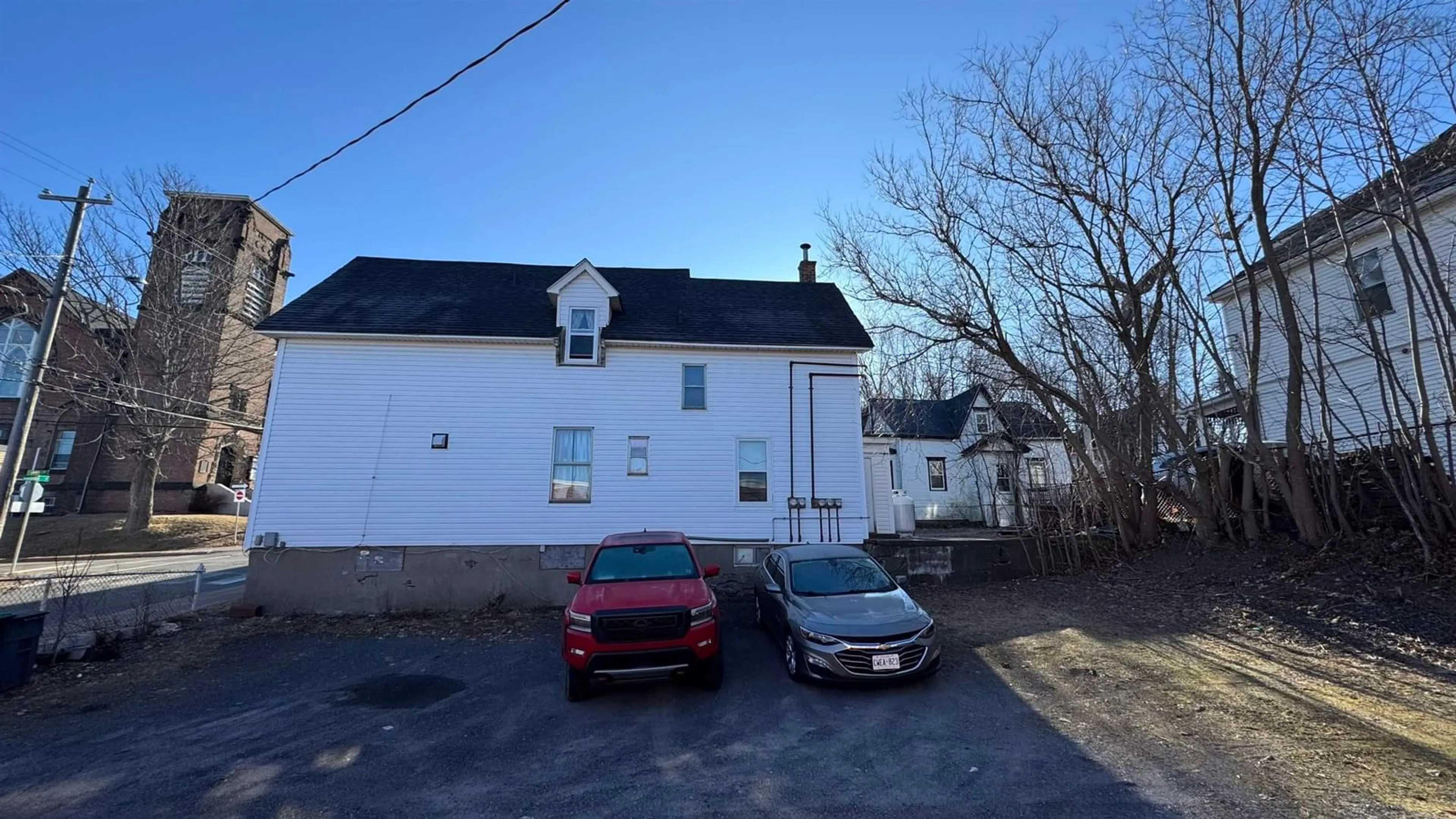 A pic from outside/outdoor area/front of a property/back of a property/a pic from drone, building for 203 Maclean St, New Glasgow Nova Scotia B2H 4M7