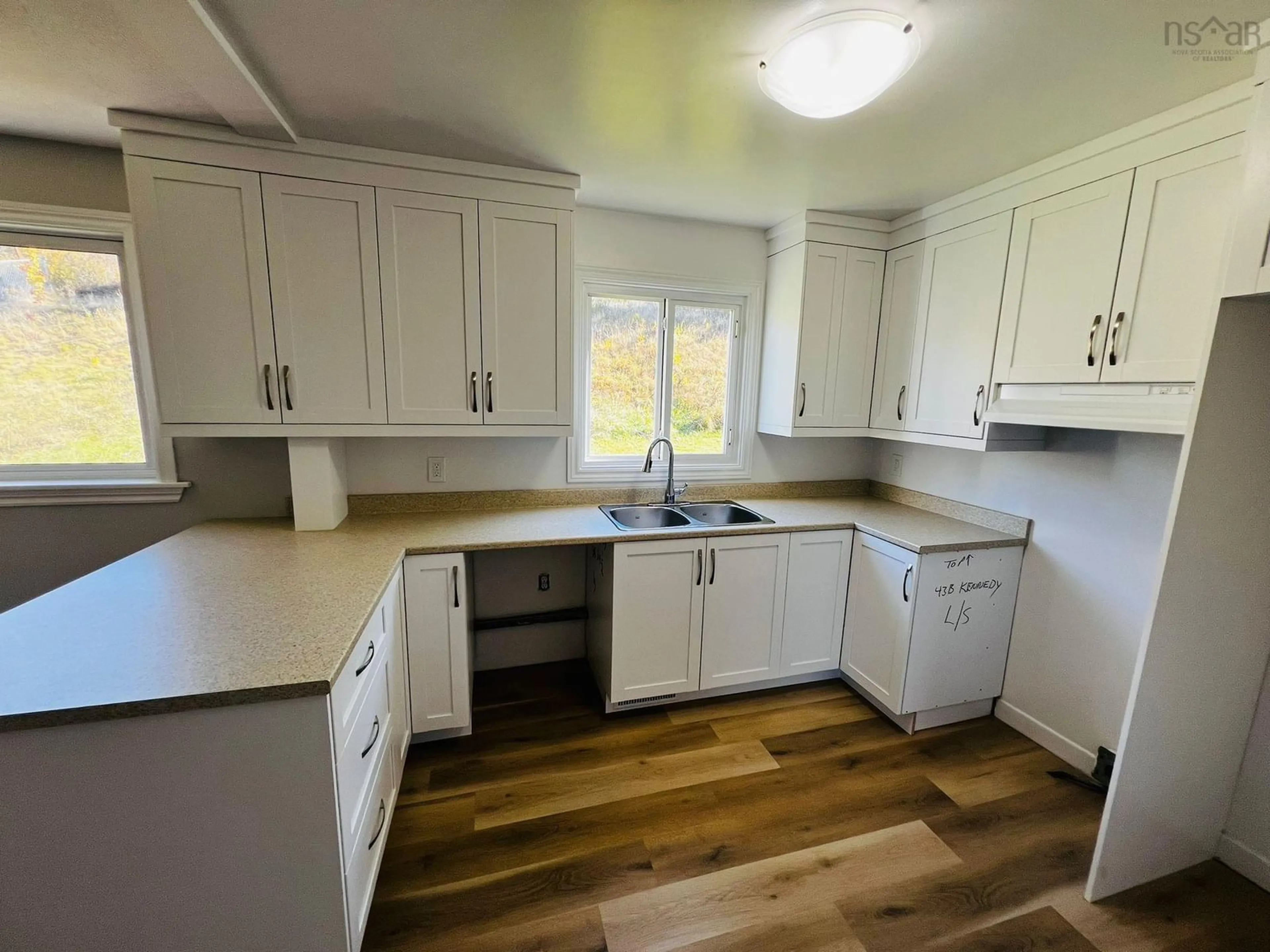 Unknown for 43 B Kennedy Dr, Dartmouth Nova Scotia B2X 1N6