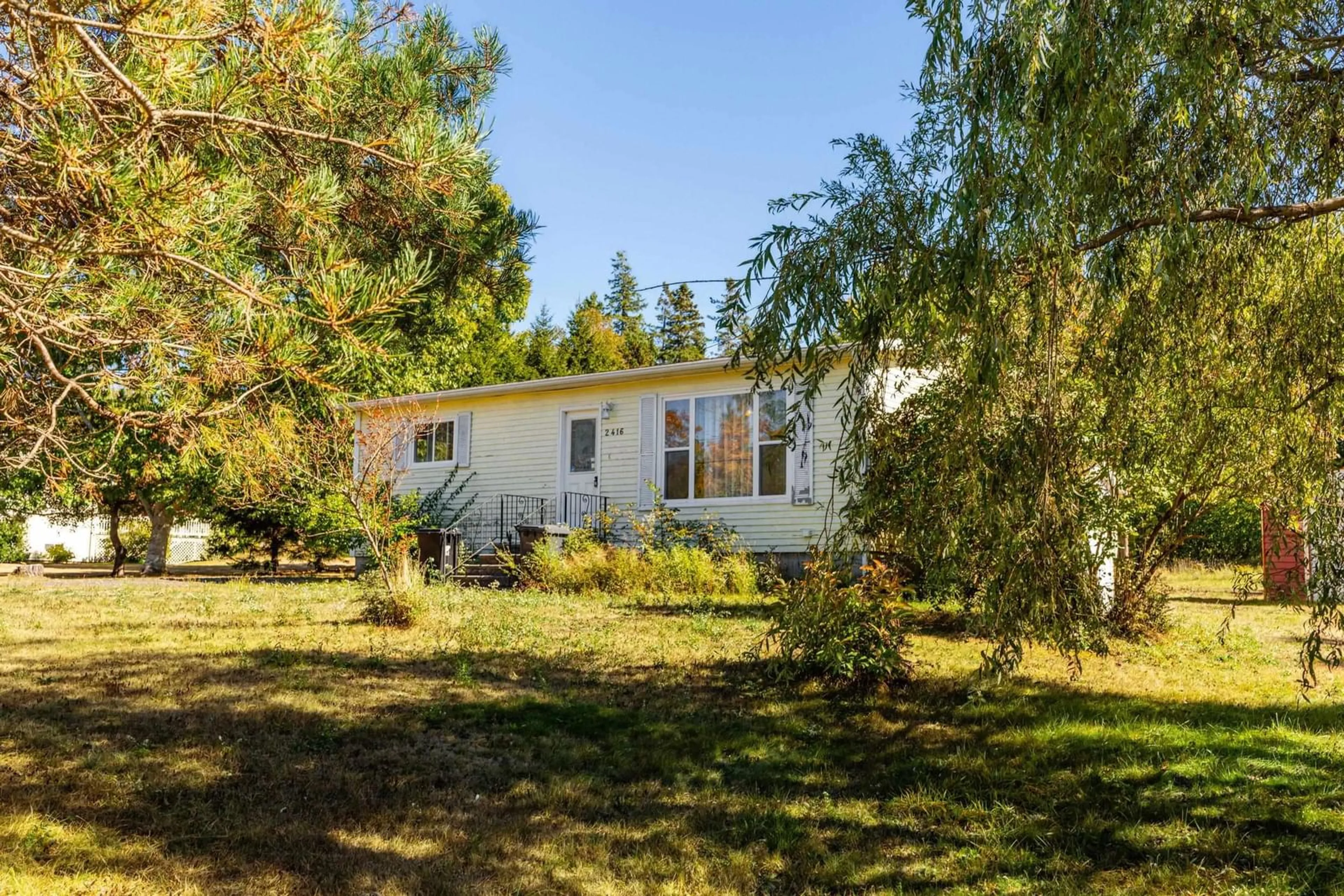 A pic from outside/outdoor area/front of a property/back of a property/a pic from drone, unknown for 2416 Highway 1, Upper Clements, Annapolis County Nova Scotia B0S 1A0