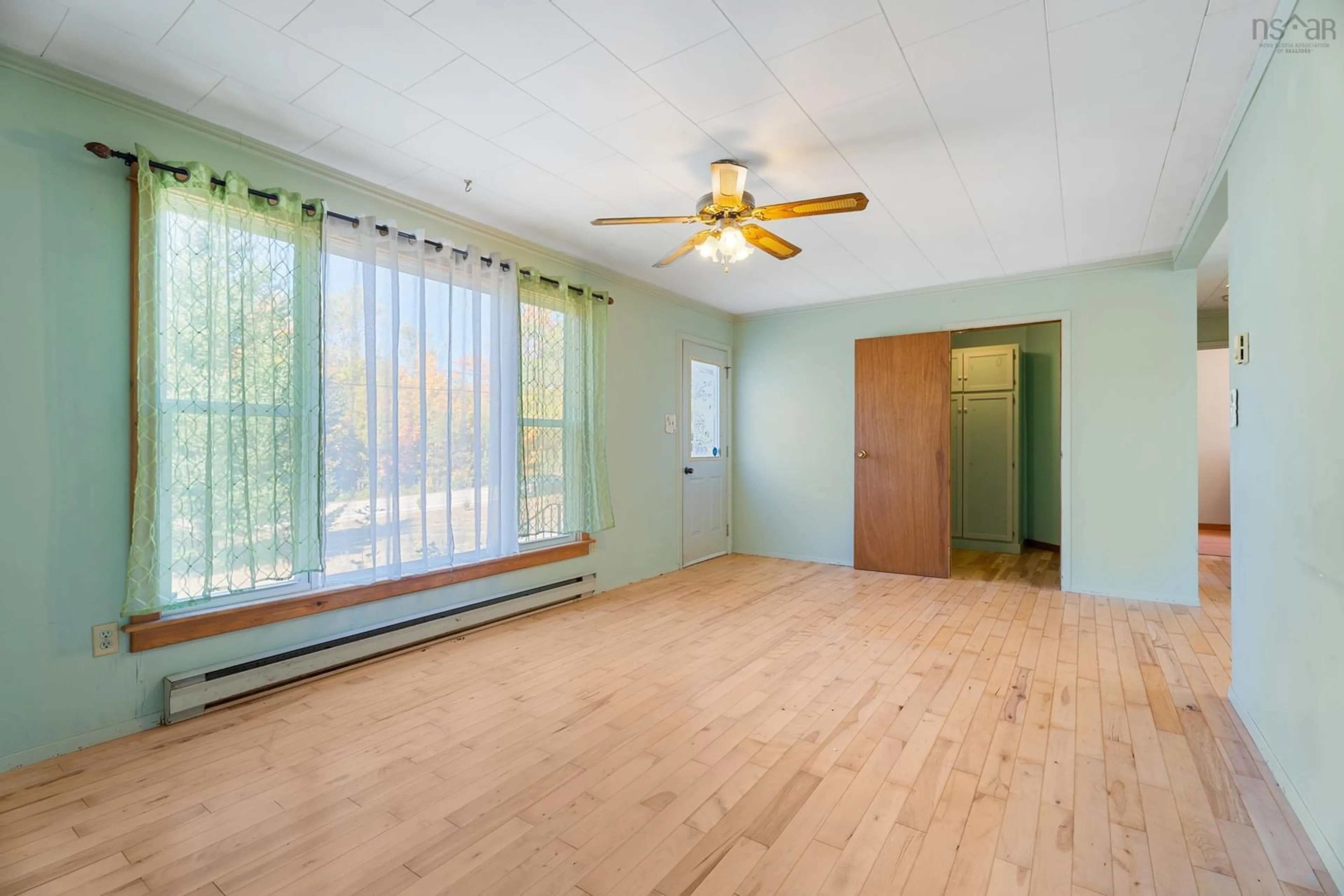 A pic of a room for 2416 Highway 1, Upper Clements, Annapolis County Nova Scotia B0S 1A0