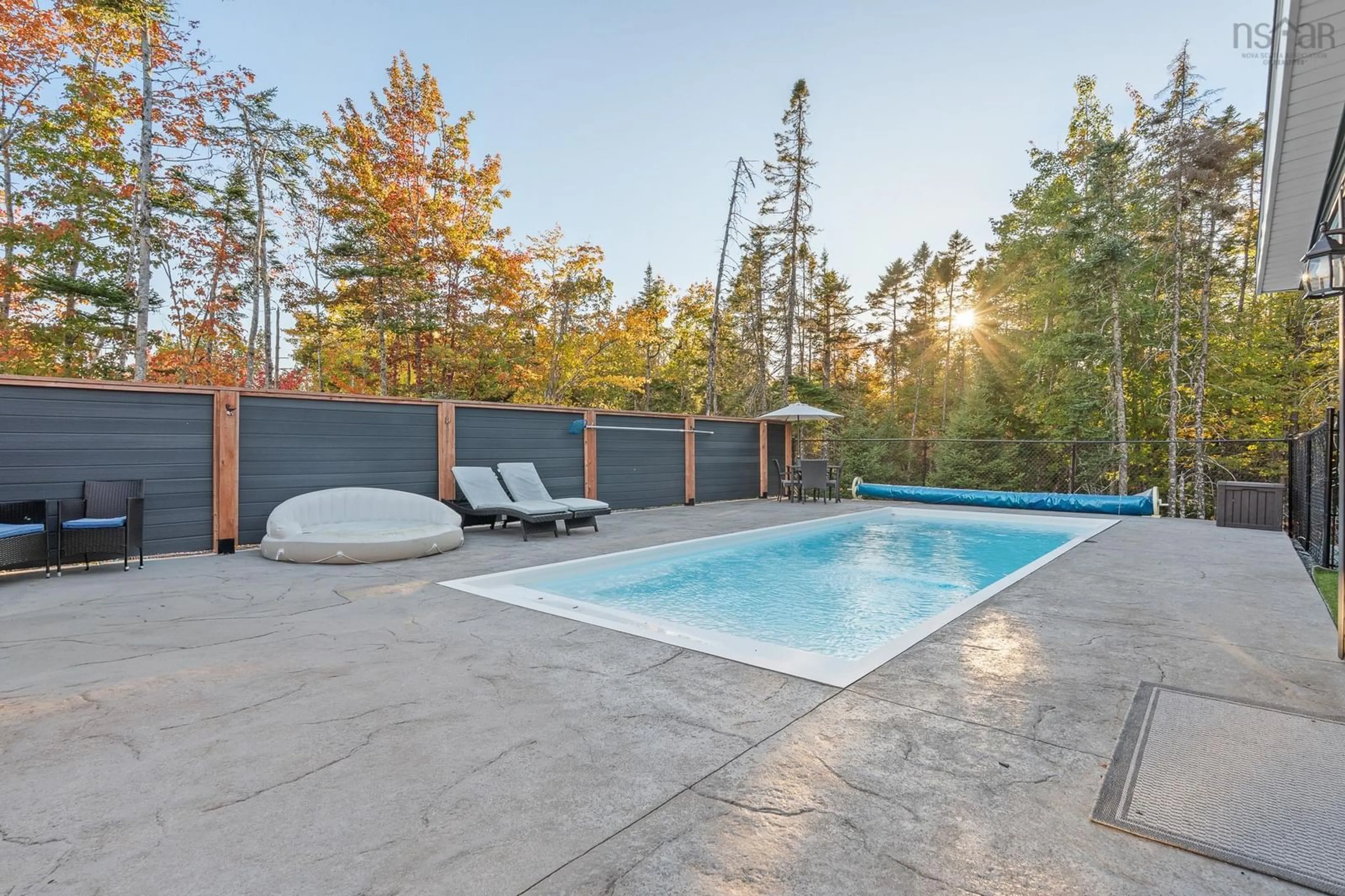 Pool for 196 Confederation Ave, Fall River Nova Scotia B2T 0P8