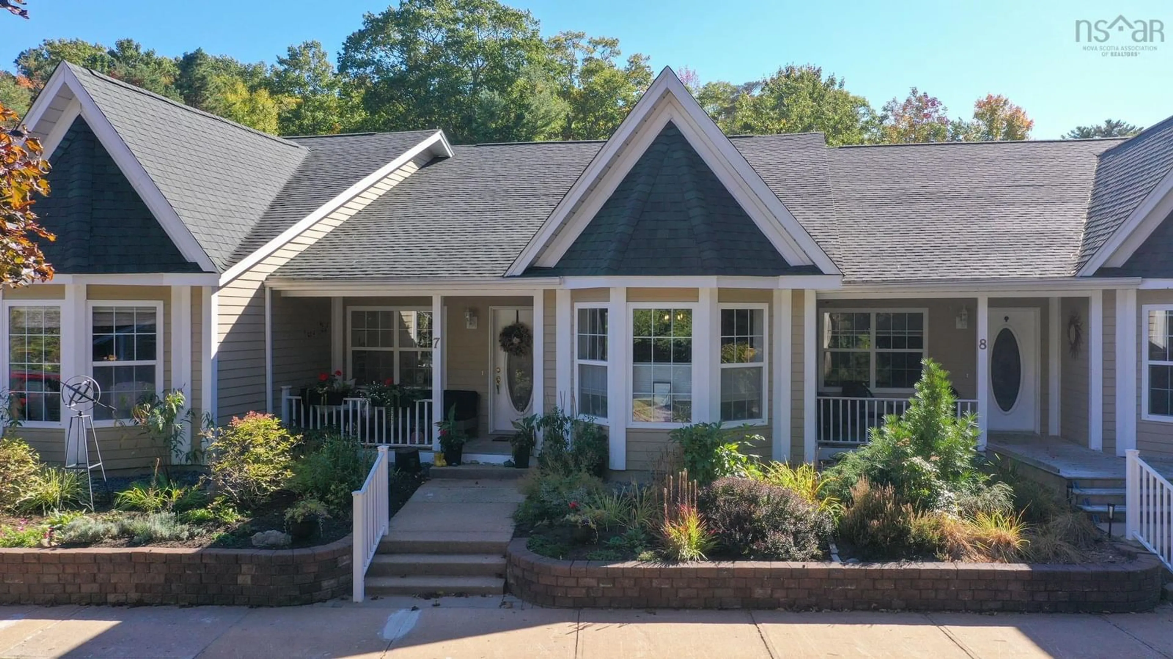 Home with vinyl exterior material, street for 36 Fauxburg Rd #7, Mahone Bay Nova Scotia B0J 2E0