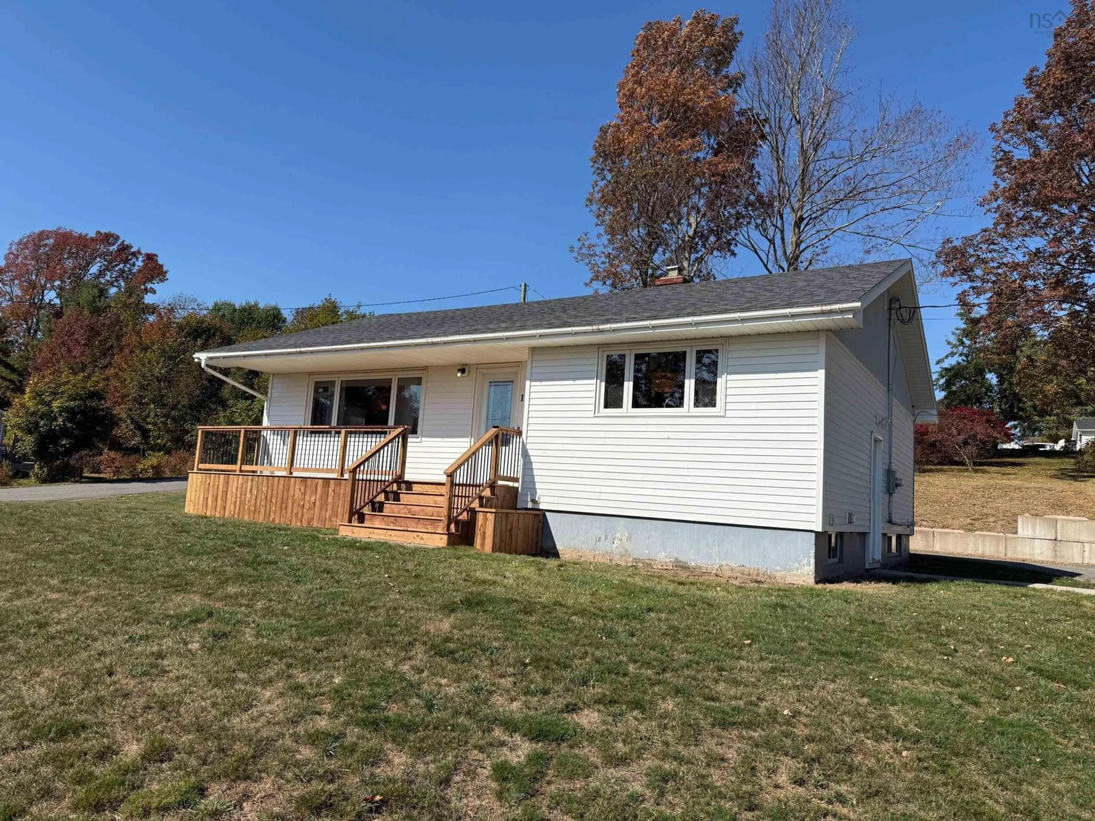 Home with vinyl exterior material, unknown for 126 Haliburton Rd, Pictou Nova Scotia B2H 2A3