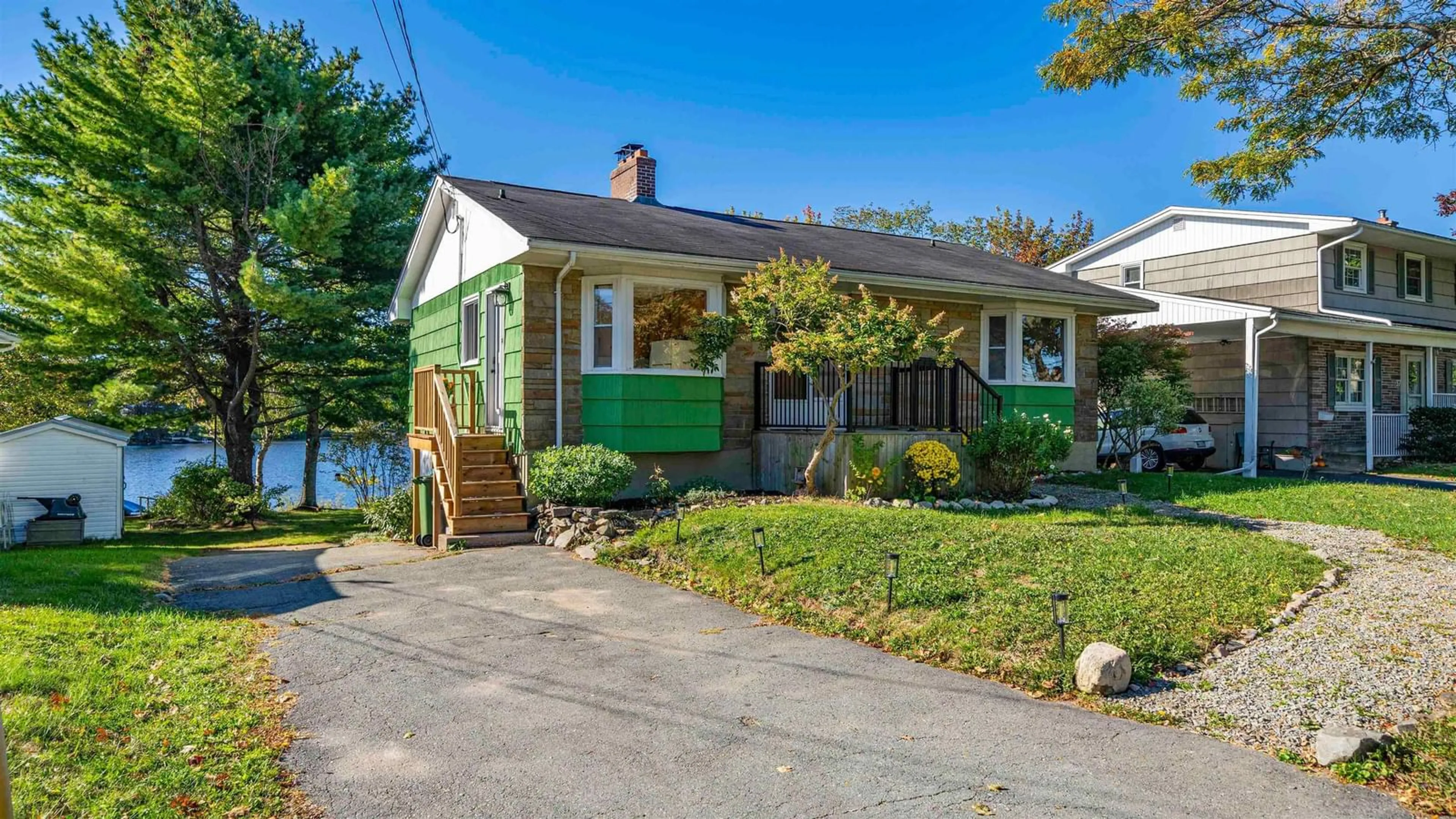 Unknown for 35 Ernest Ave, Dartmouth Nova Scotia B3A 2H6