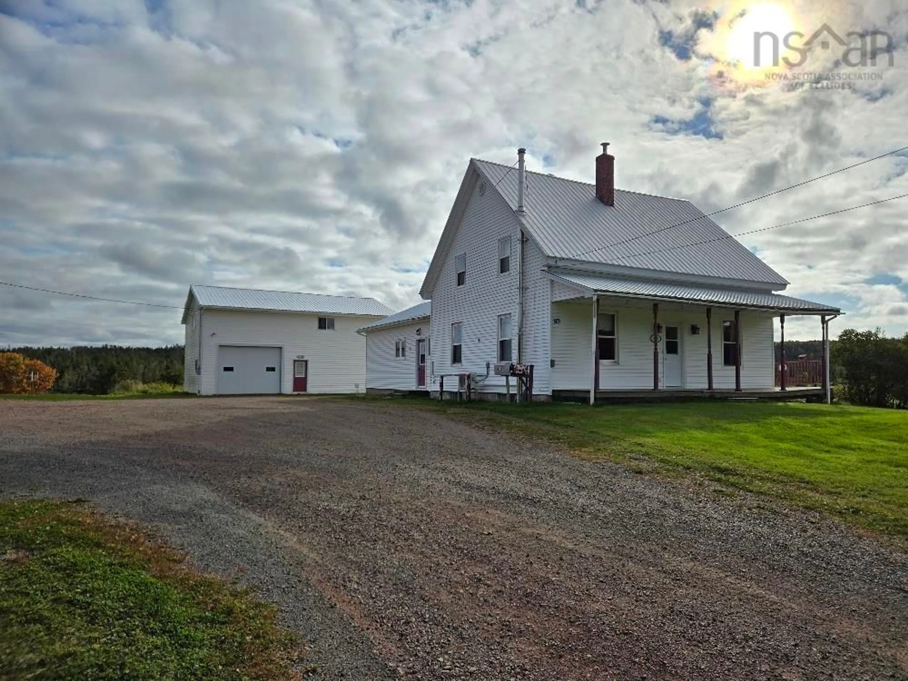 A pic from outside/outdoor area/front of a property/back of a property/a pic from drone, building for 270 Fraser Rd, Harmony Nova Scotia B6L 3K8