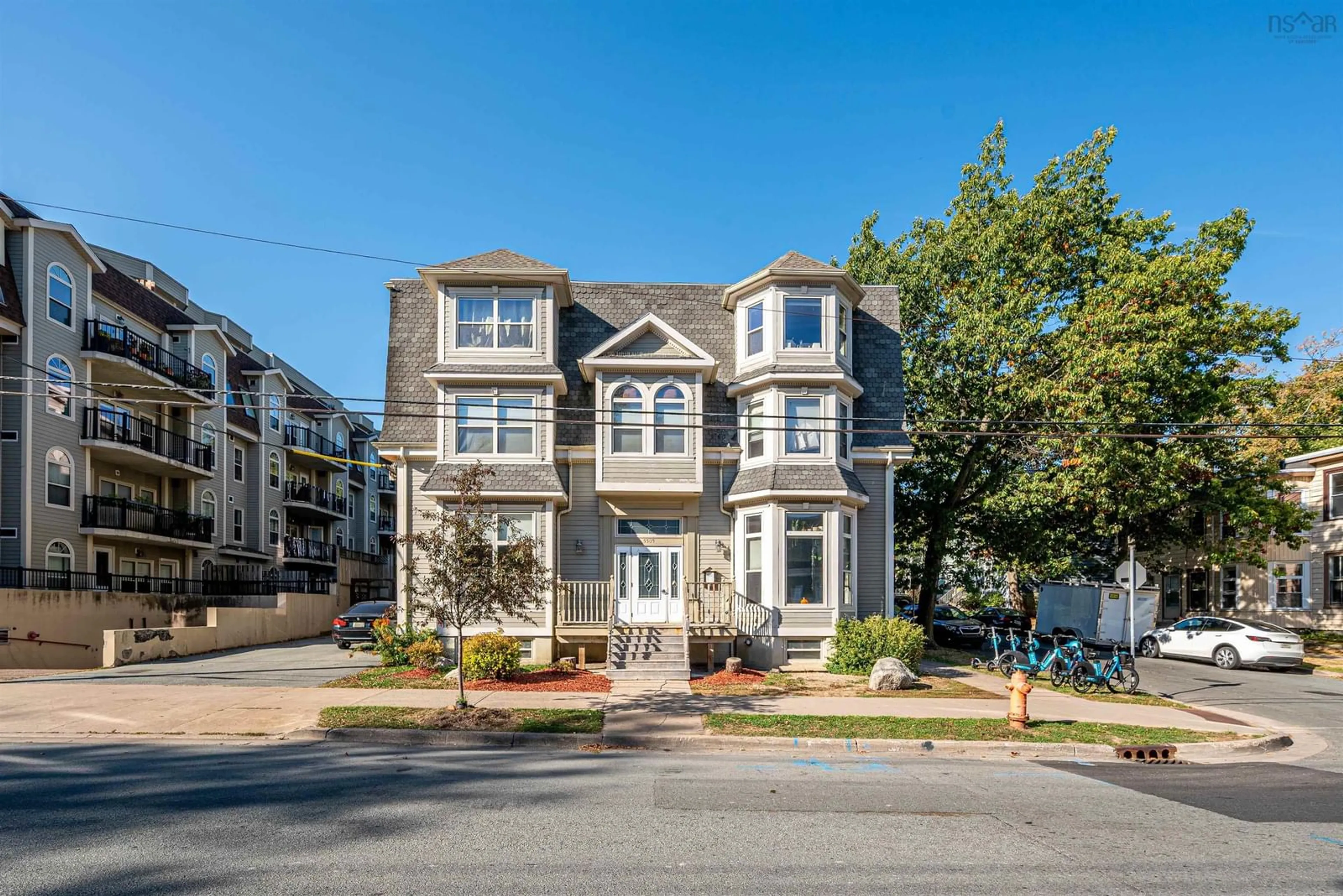 Unknown for 5505 Inglis St #104, Halifax Nova Scotia B3H 1J9