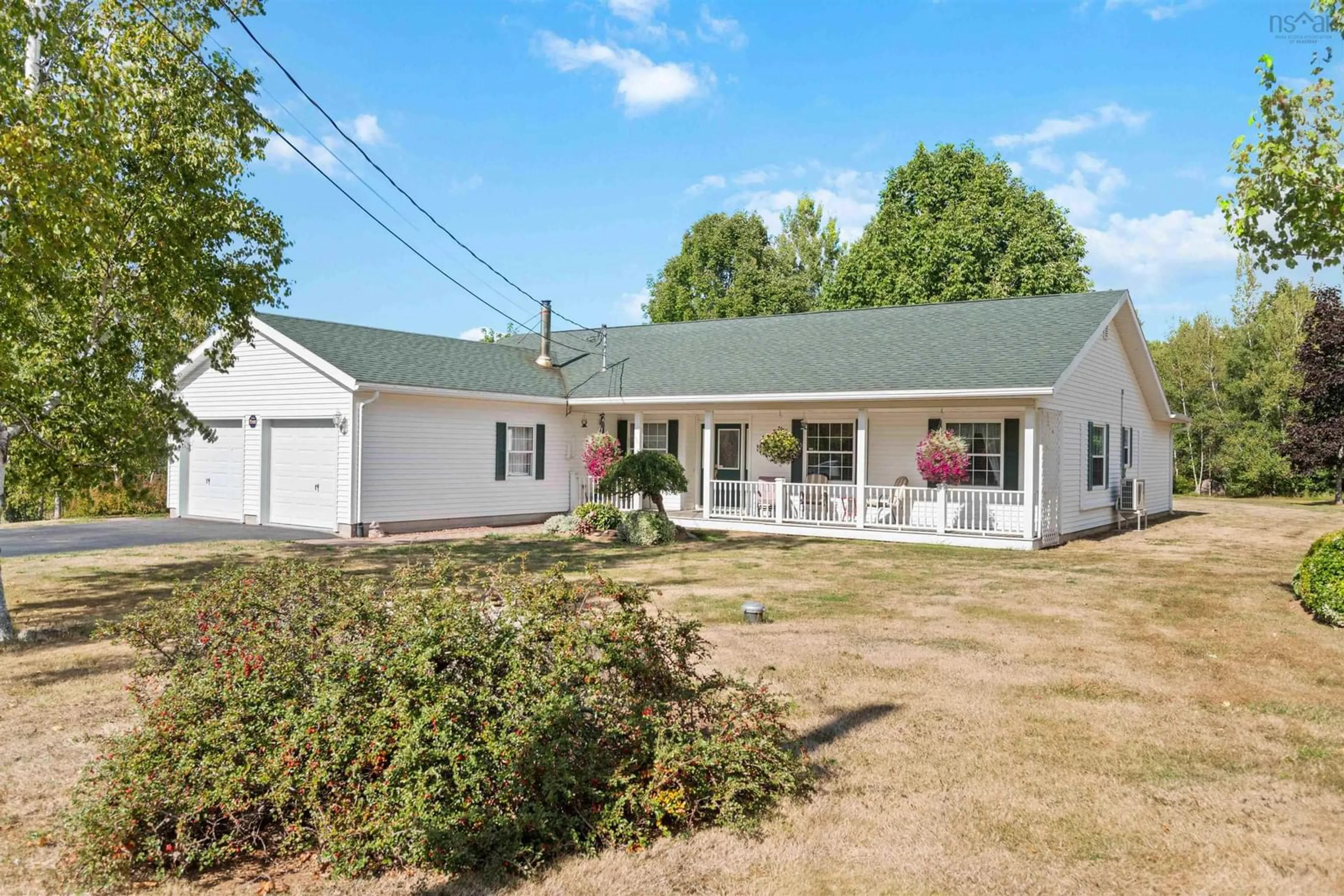 A pic from outside/outdoor area/front of a property/back of a property/a pic from drone, street for 530 Greenwood Rd, Harmony Nova Scotia B0P 1R0