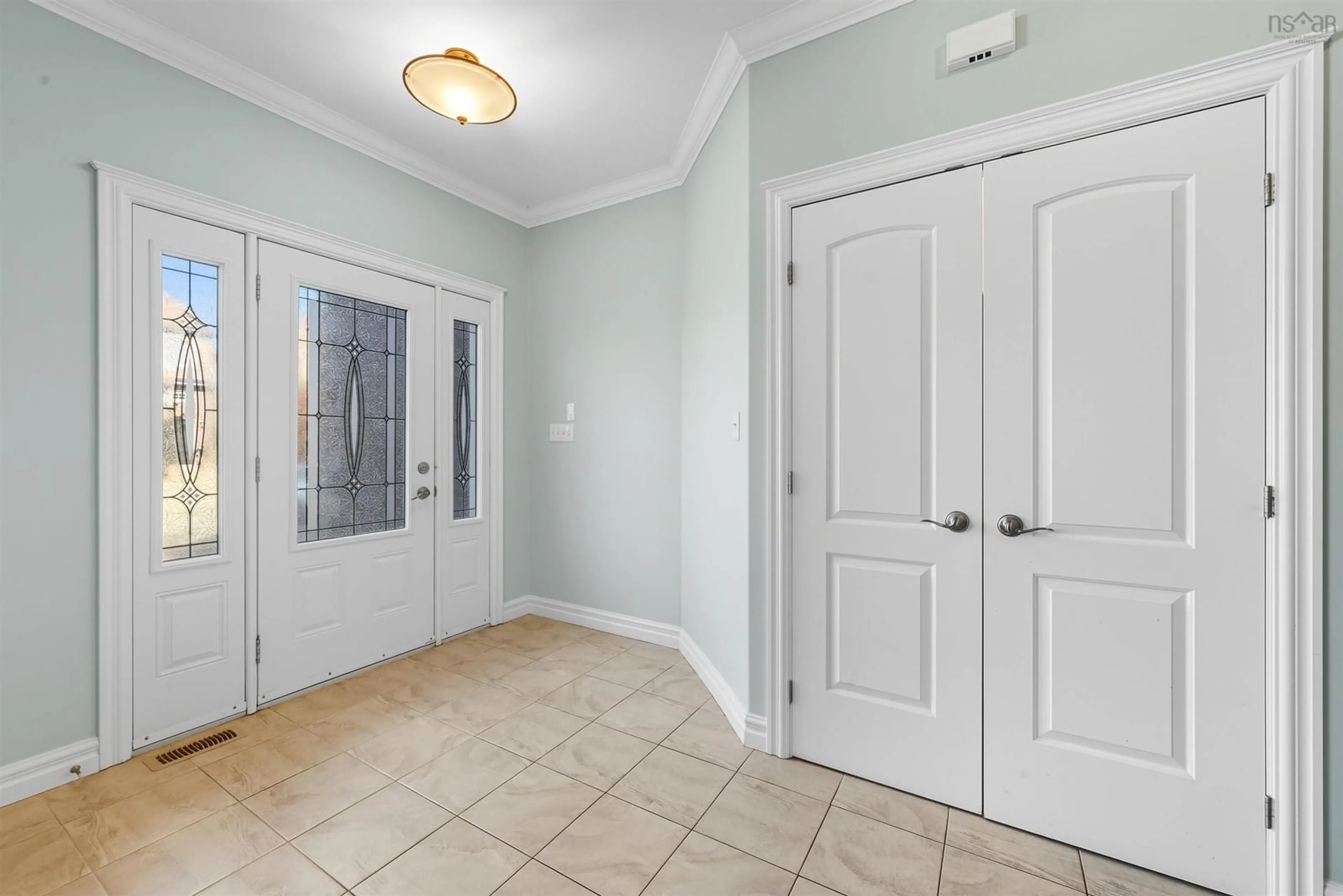 Indoor entryway for 95 William Borrett Terr, Bedford Nova Scotia B4A 0G7