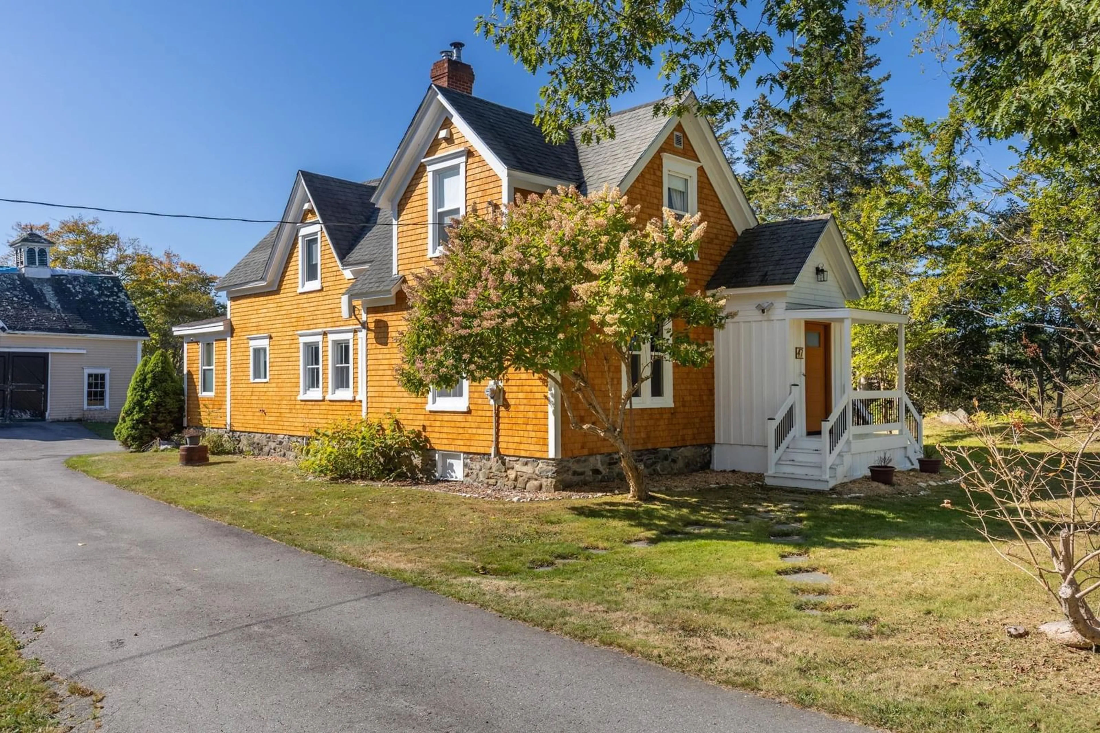 A pic from outside/outdoor area/front of a property/back of a property/a pic from drone, street for 47 Lakeside Rd, Hebron Nova Scotia B5A 5K4