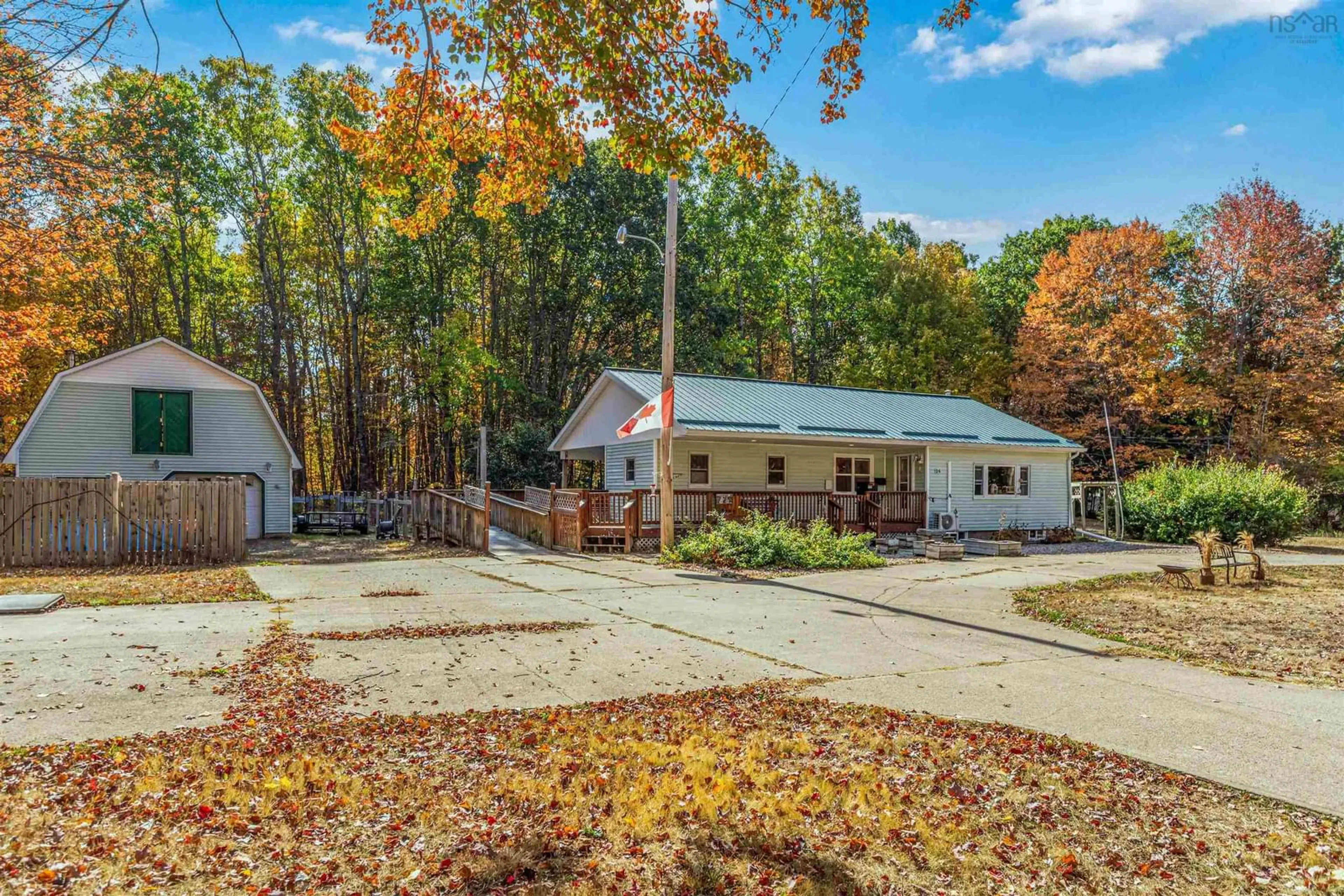 A pic from outside/outdoor area/front of a property/back of a property/a pic from drone, street for 26 Pleasant St, Wilmot Nova Scotia B0P 1W0