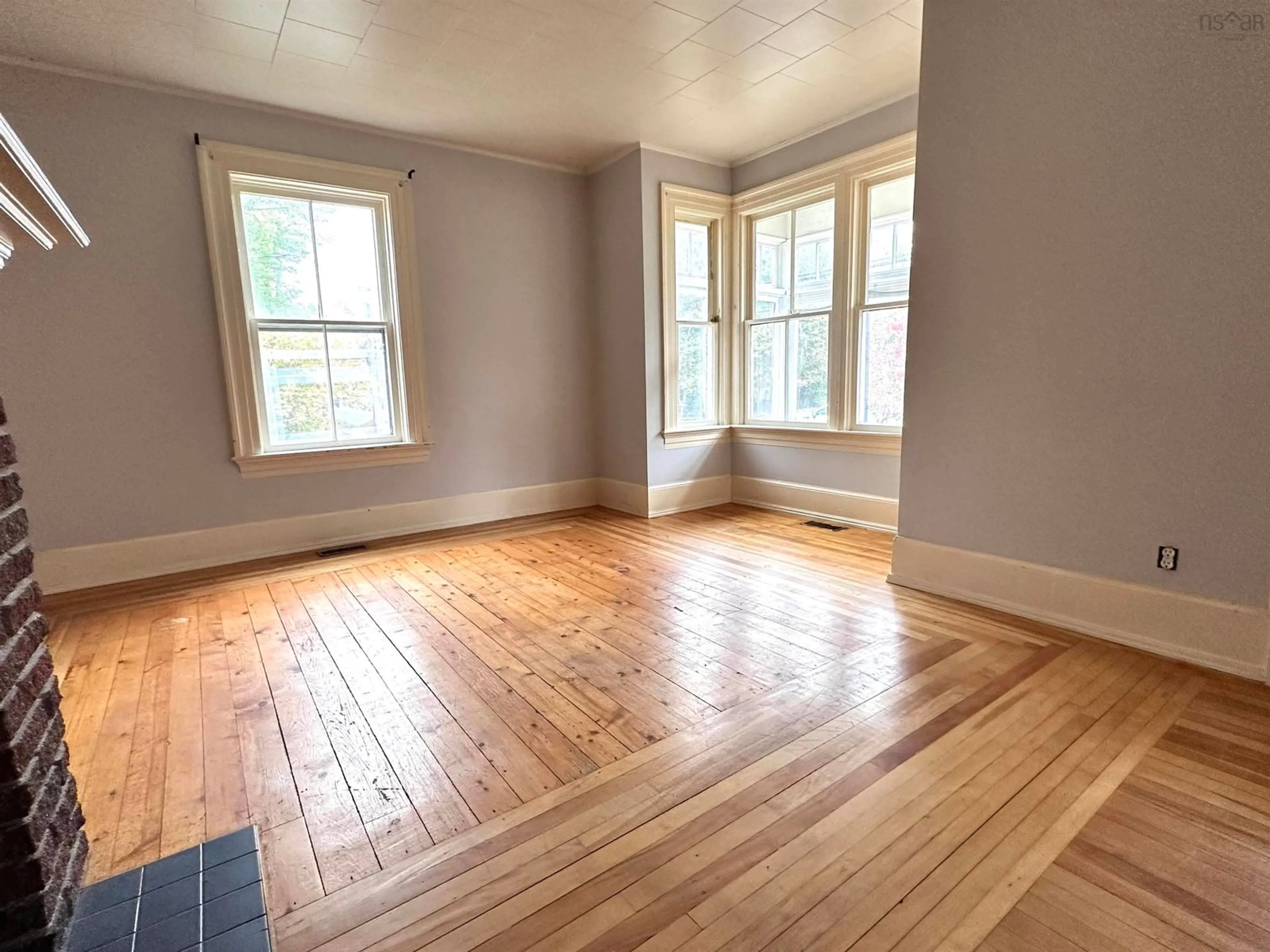 A pic of a room for 195 York St, Bridgewater Nova Scotia B4V 1R4
