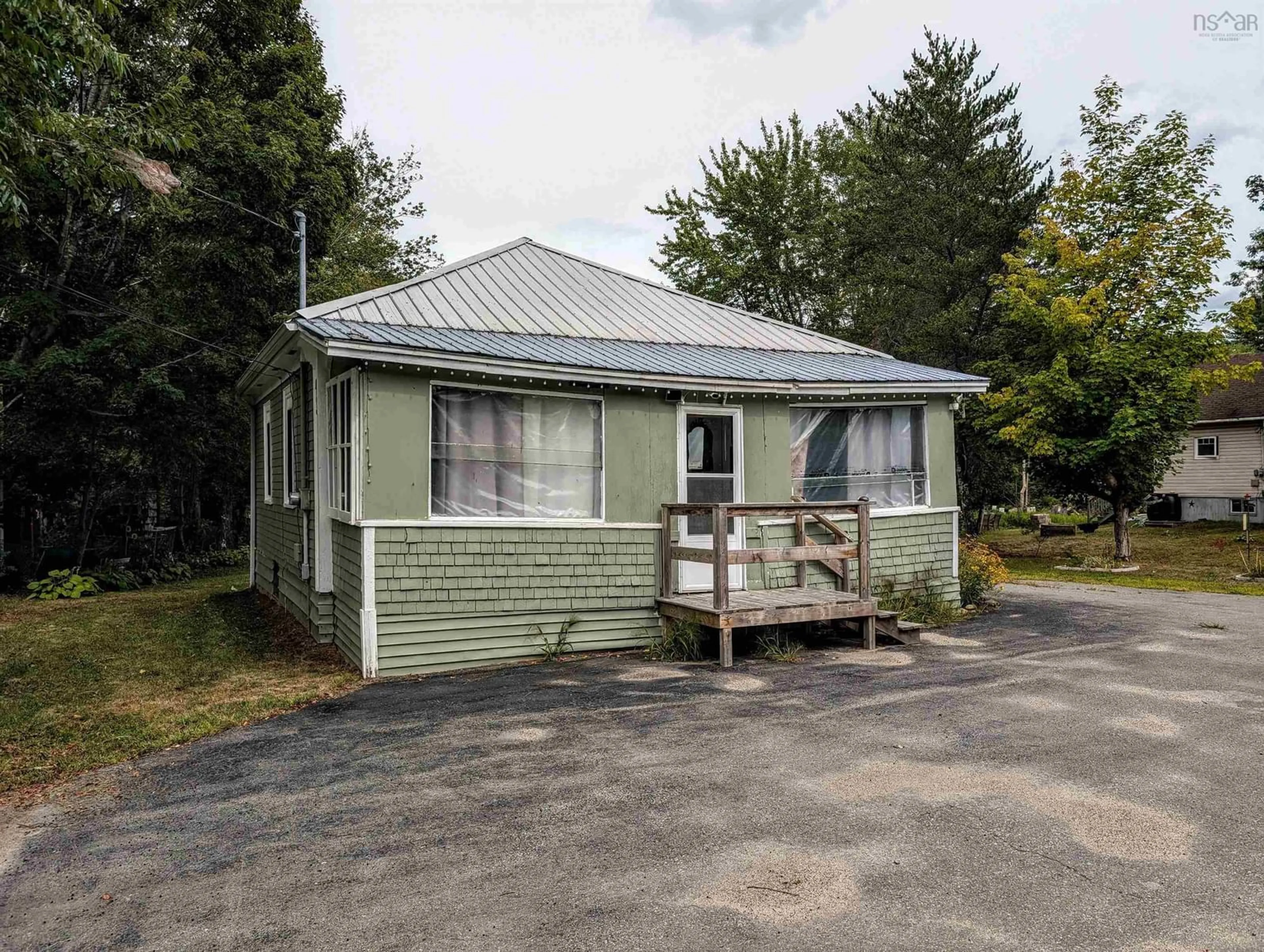Shed for 5346 Highway 10, New Germany Nova Scotia B0R 1E0