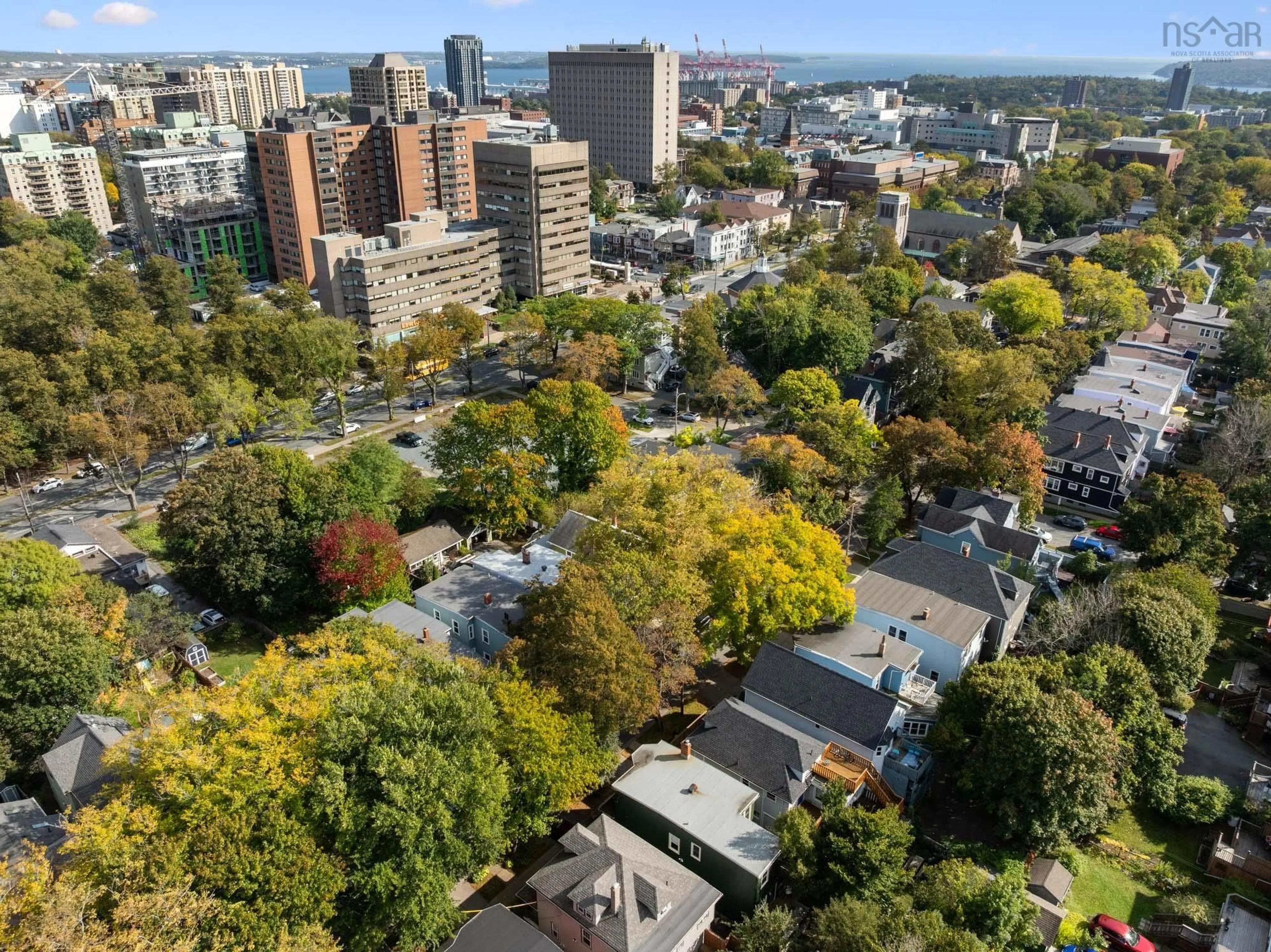 A pic from outside/outdoor area/front of a property/back of a property/a pic from drone, city buildings view from balcony for 1620 Edward St, Halifax Nova Scotia B3H 3J1