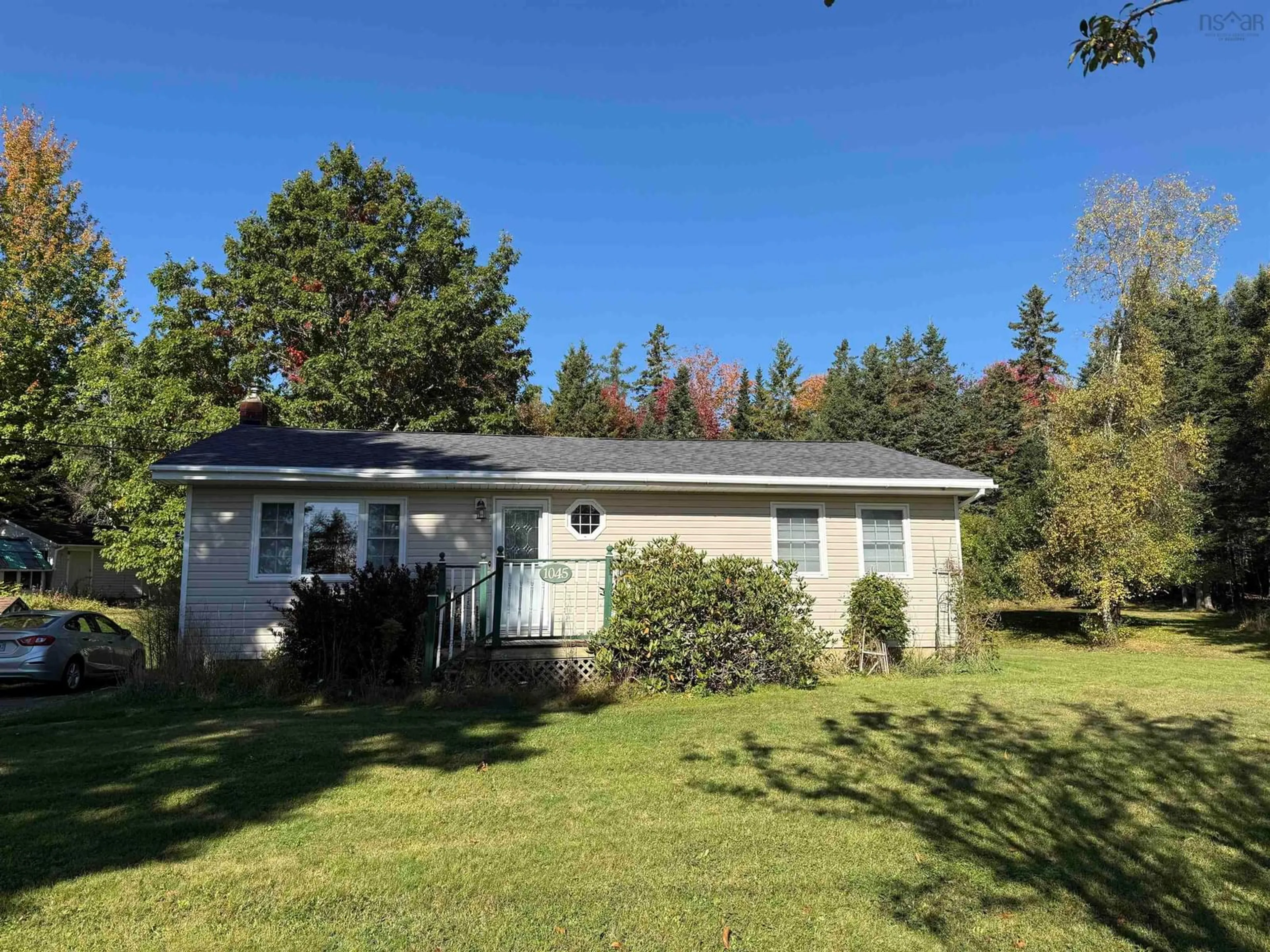 Home with vinyl exterior material, street for 1045 336 Hwy, Dean Nova Scotia B0N 2M0