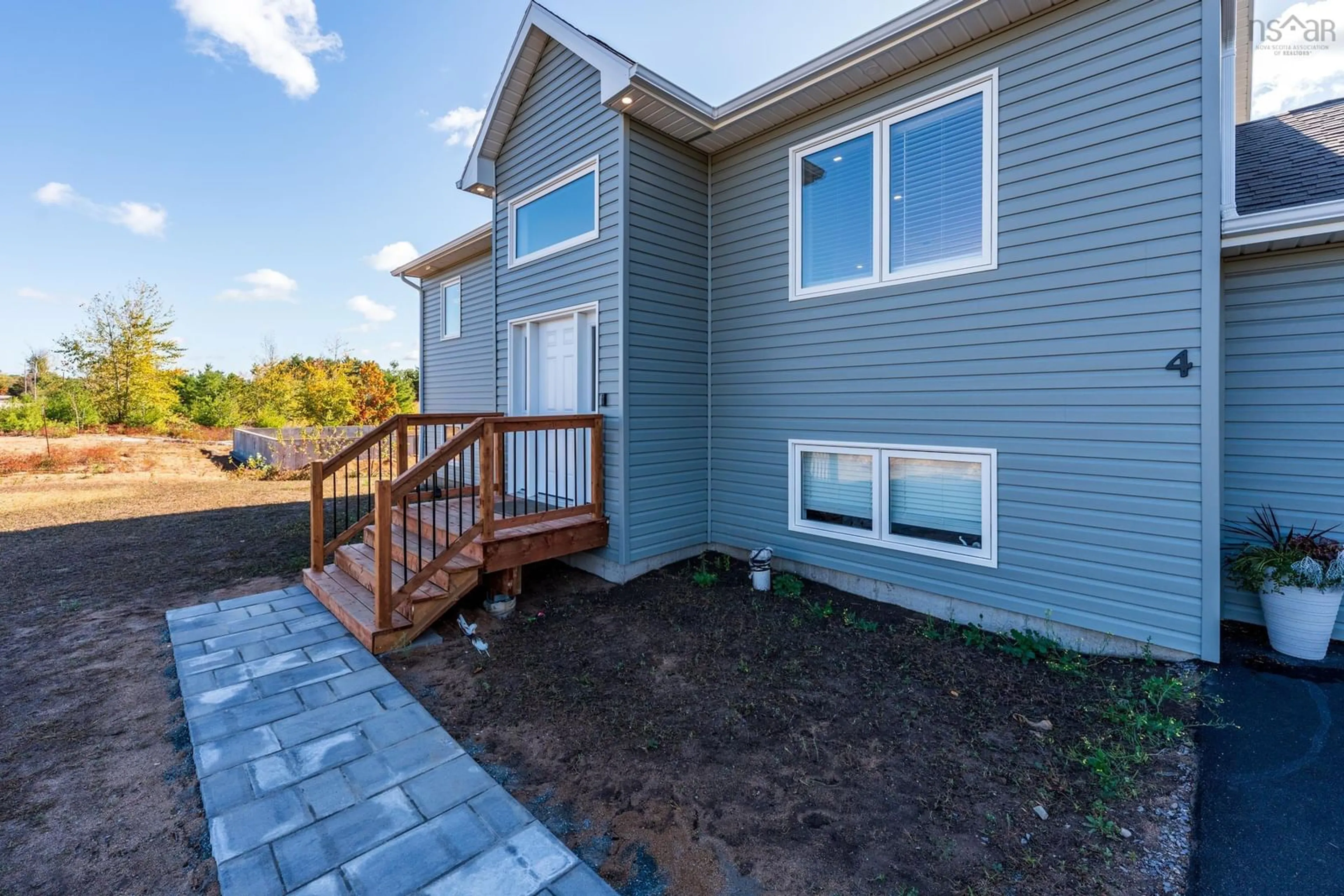 Home with vinyl exterior material, unknown for 4 Acorn Lane, Kingston Nova Scotia B0P 1R0