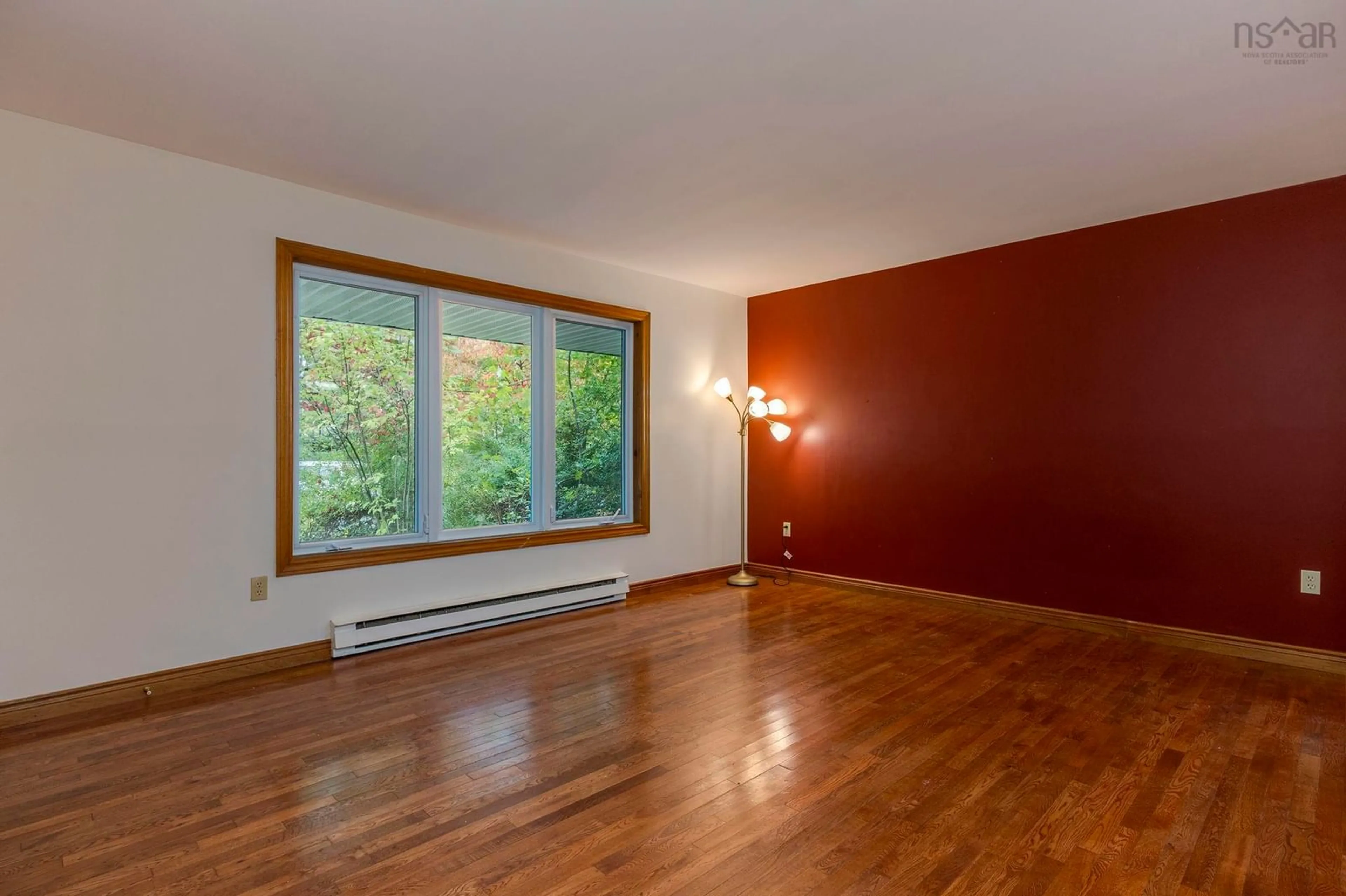 A pic of a room for 6 Amberwood Crt, Halifax Nova Scotia B3M 3X7