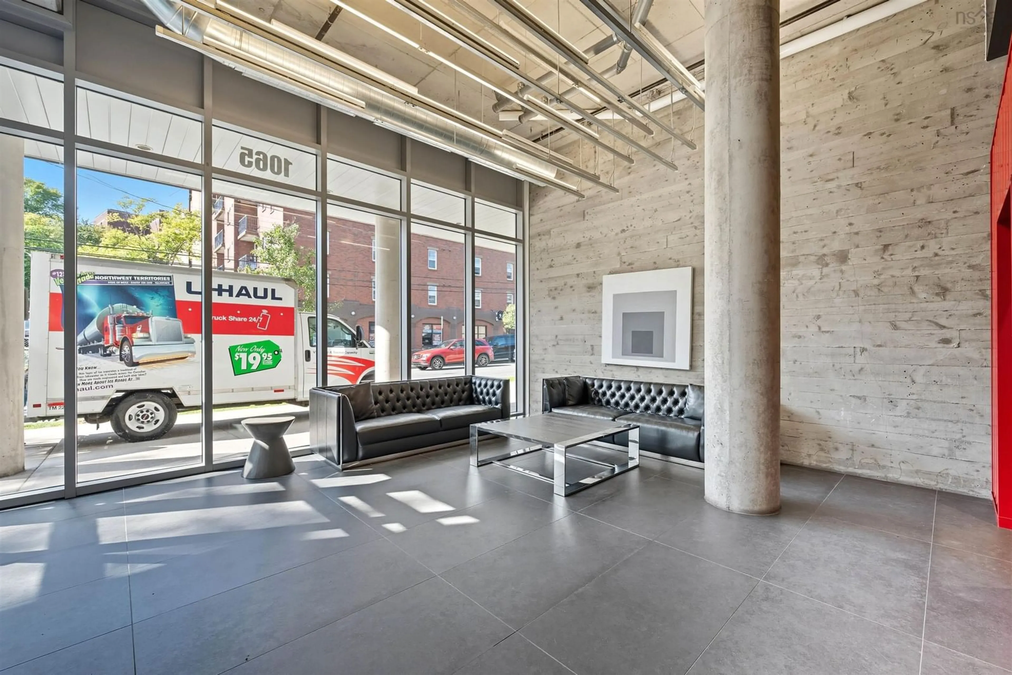 Unknown for 526-1065 Barrington St, Halifax Nova Scotia B3H 2P8