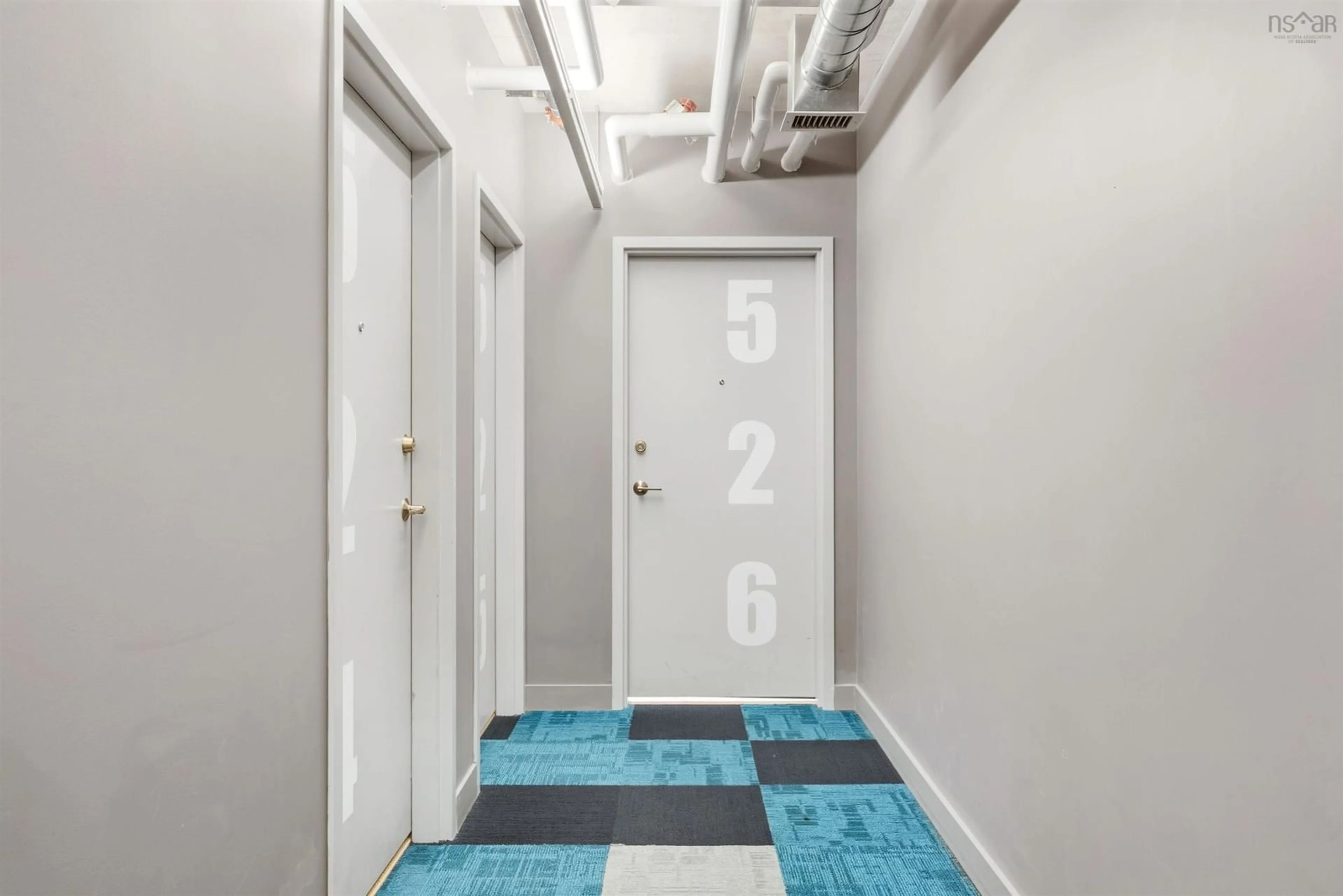 Indoor entryway for 526-1065 Barrington St, Halifax Nova Scotia B3H 2P8