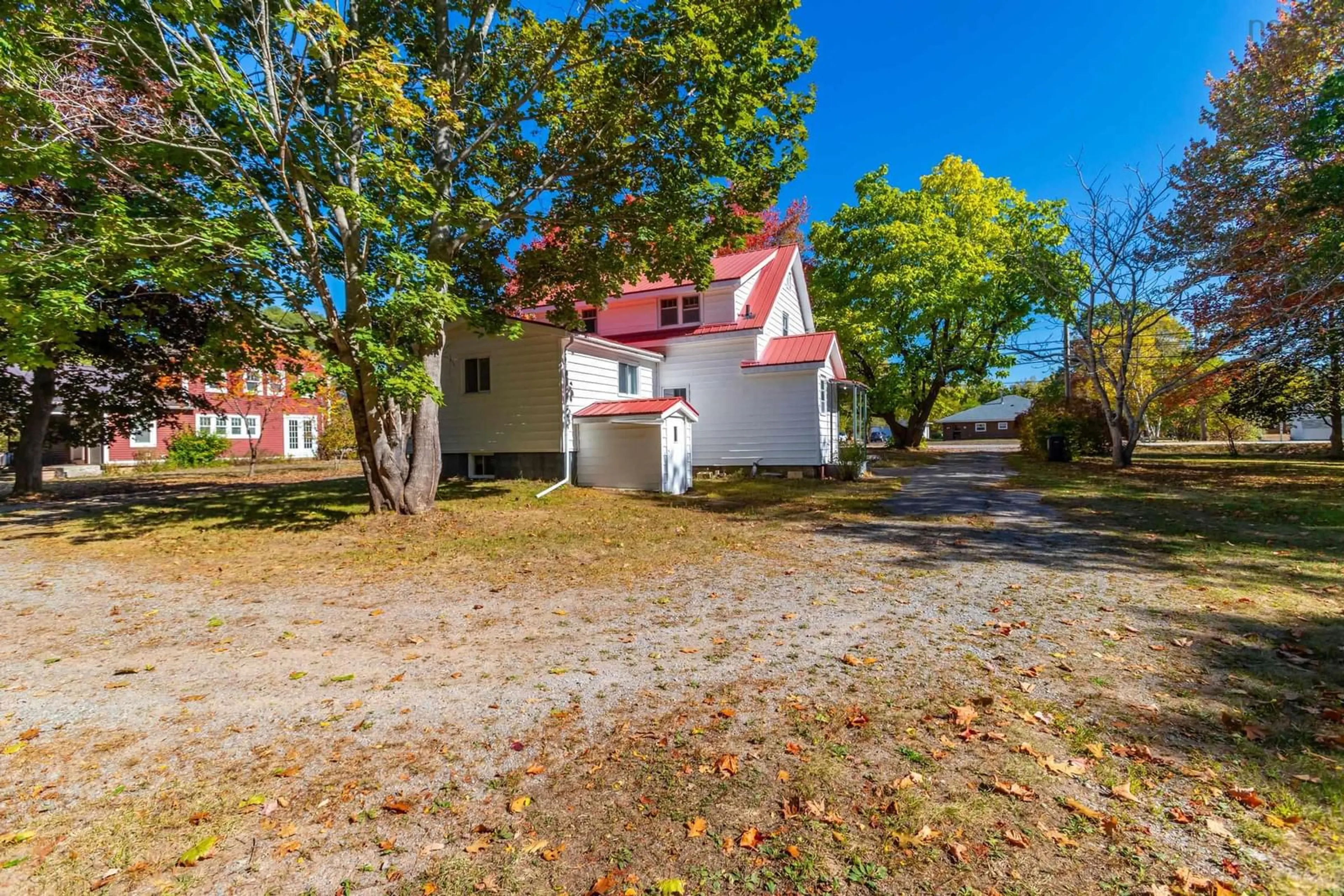 A pic from outside/outdoor area/front of a property/back of a property/a pic from drone, street for 9098 Highway 10, Nictaux Nova Scotia B0S 1P0