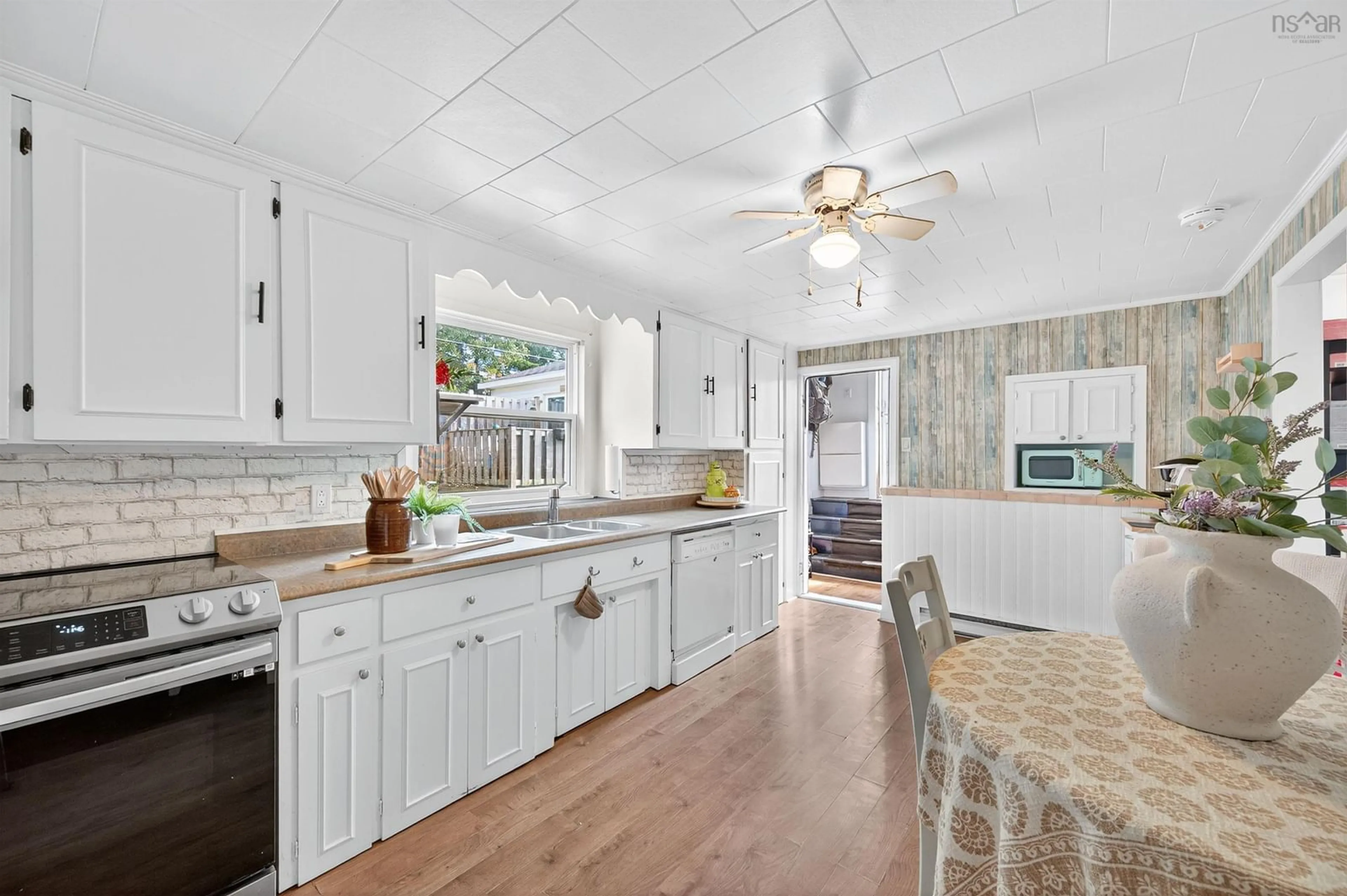 Open concept kitchen, ceramic/tile floor for 47 Borden Street, Glace Bay Nova Scotia B1A 1Y2