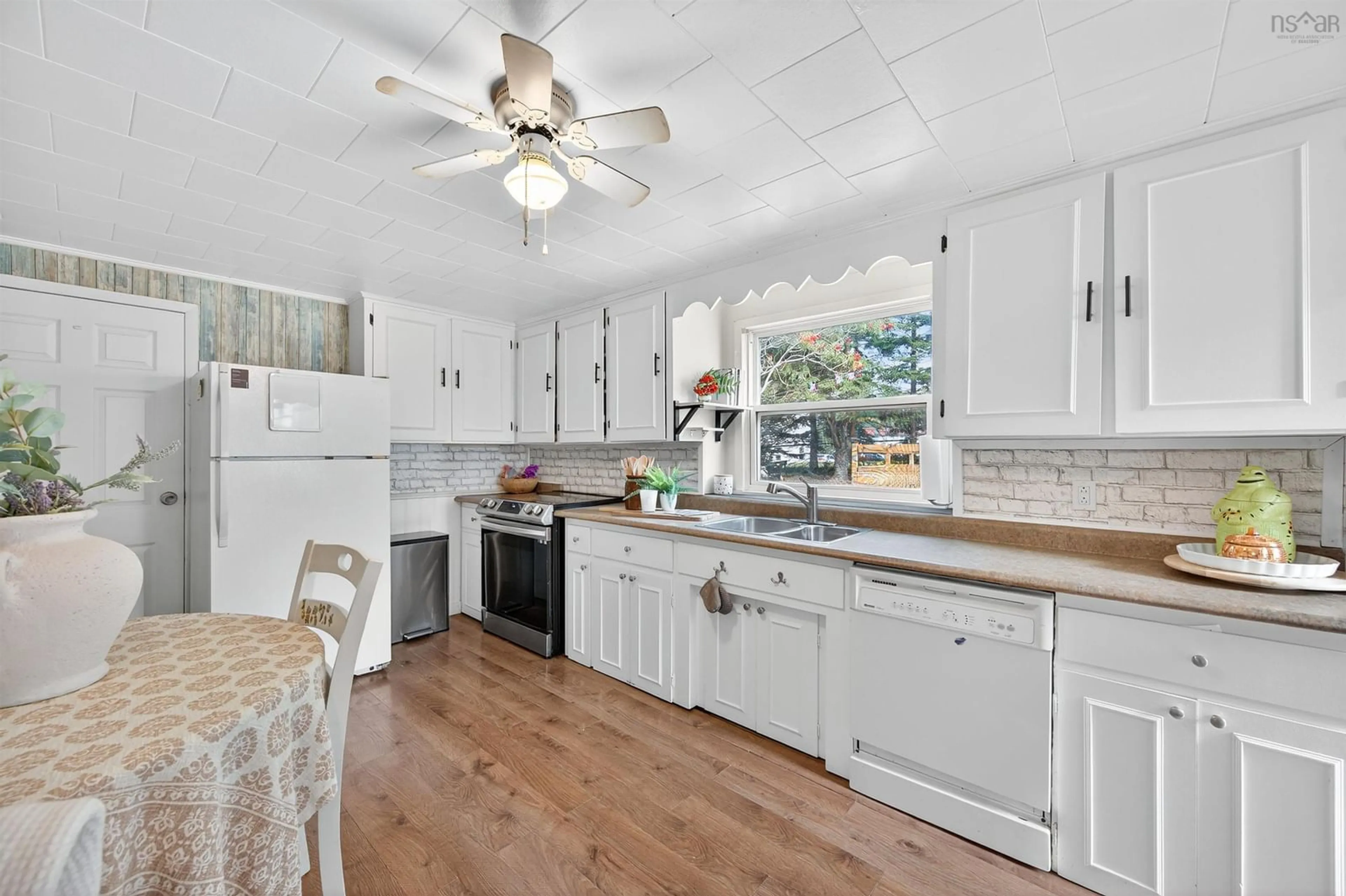 Open concept kitchen, ceramic/tile floor for 47 Borden Street, Glace Bay Nova Scotia B1A 1Y2