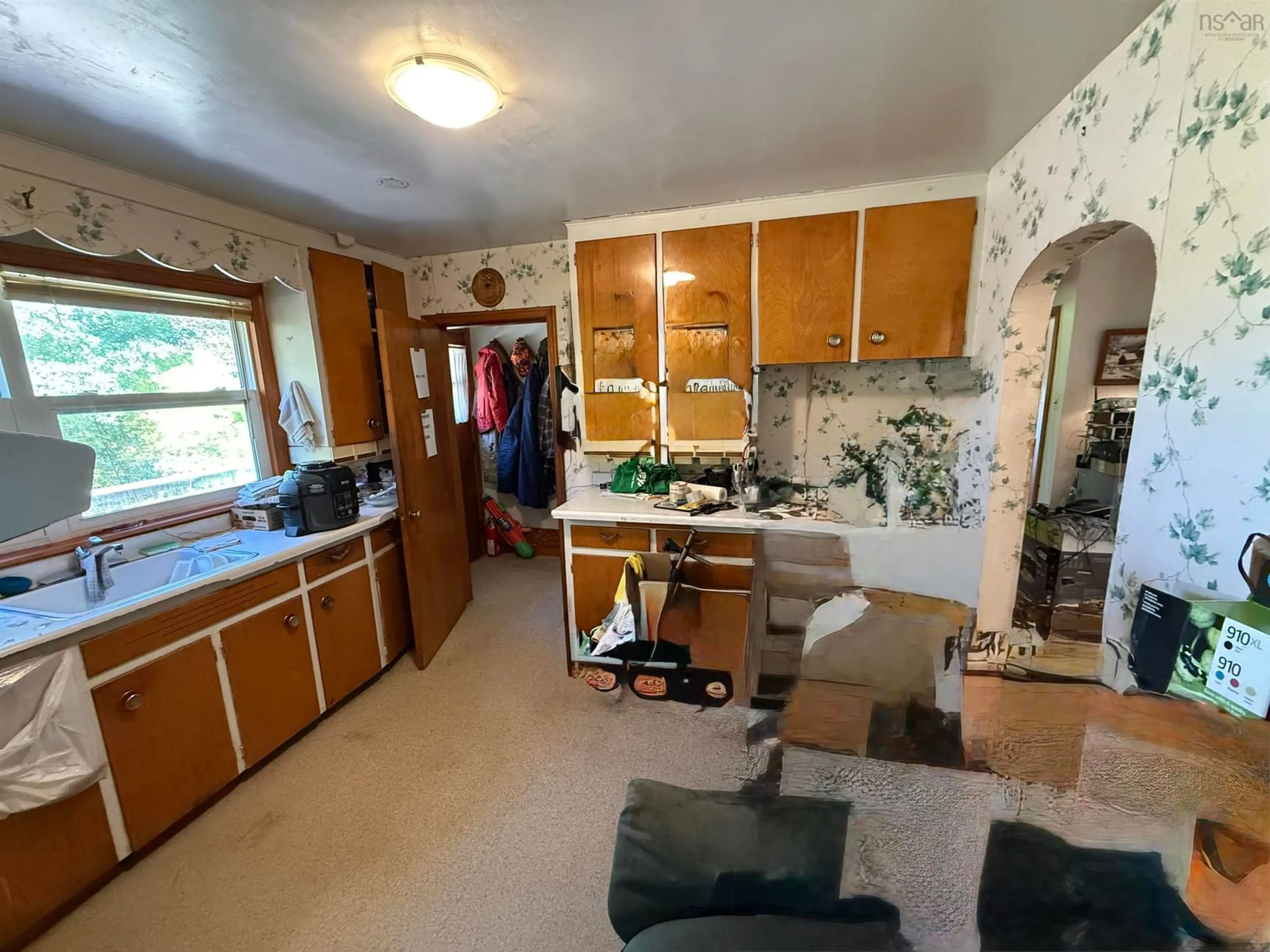 A pic of a room for 11 Limardo Dr, Dartmouth Nova Scotia B3A 3X2