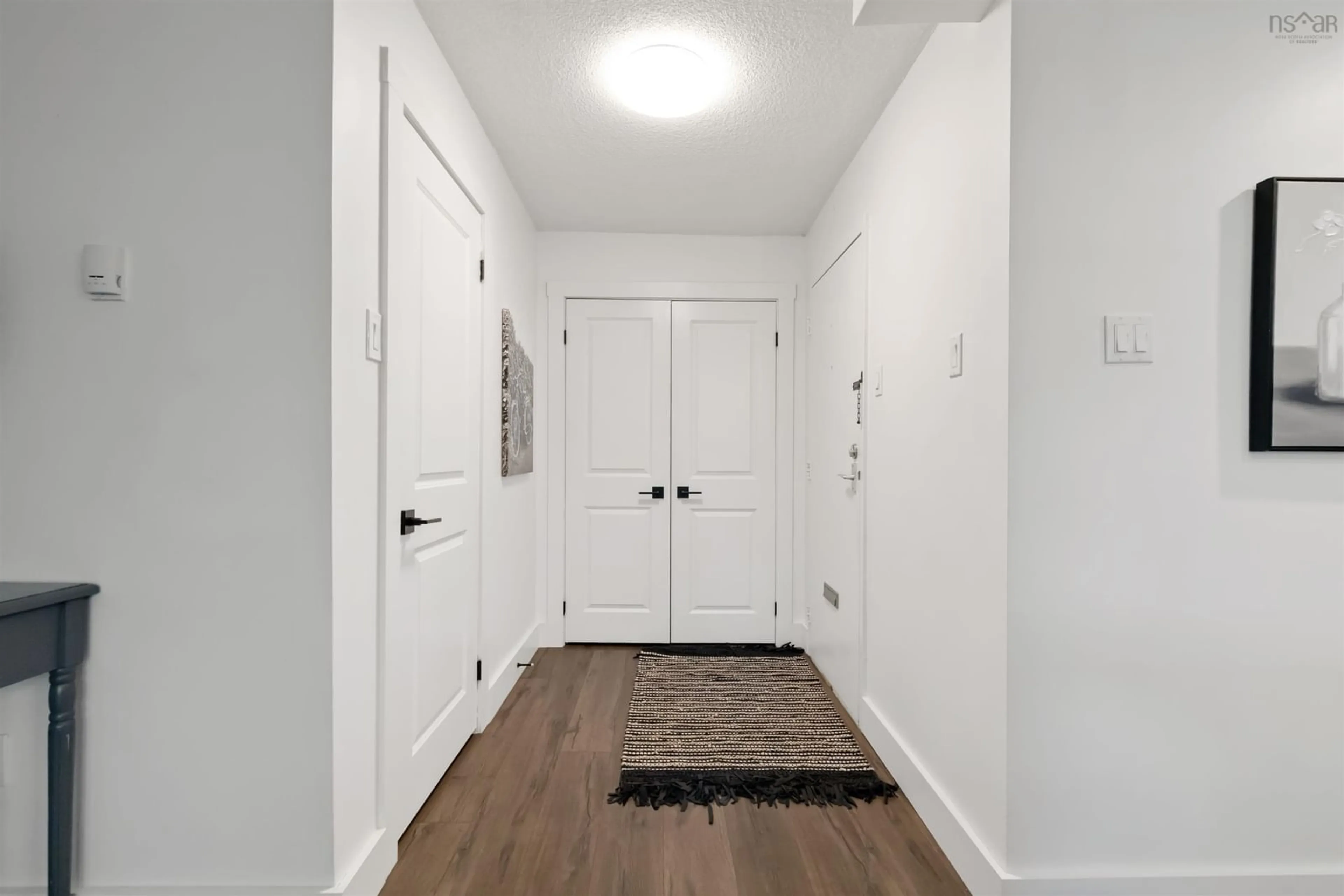 Indoor entryway for 990 Mclean St #304, Halifax Nova Scotia B3H 2V1