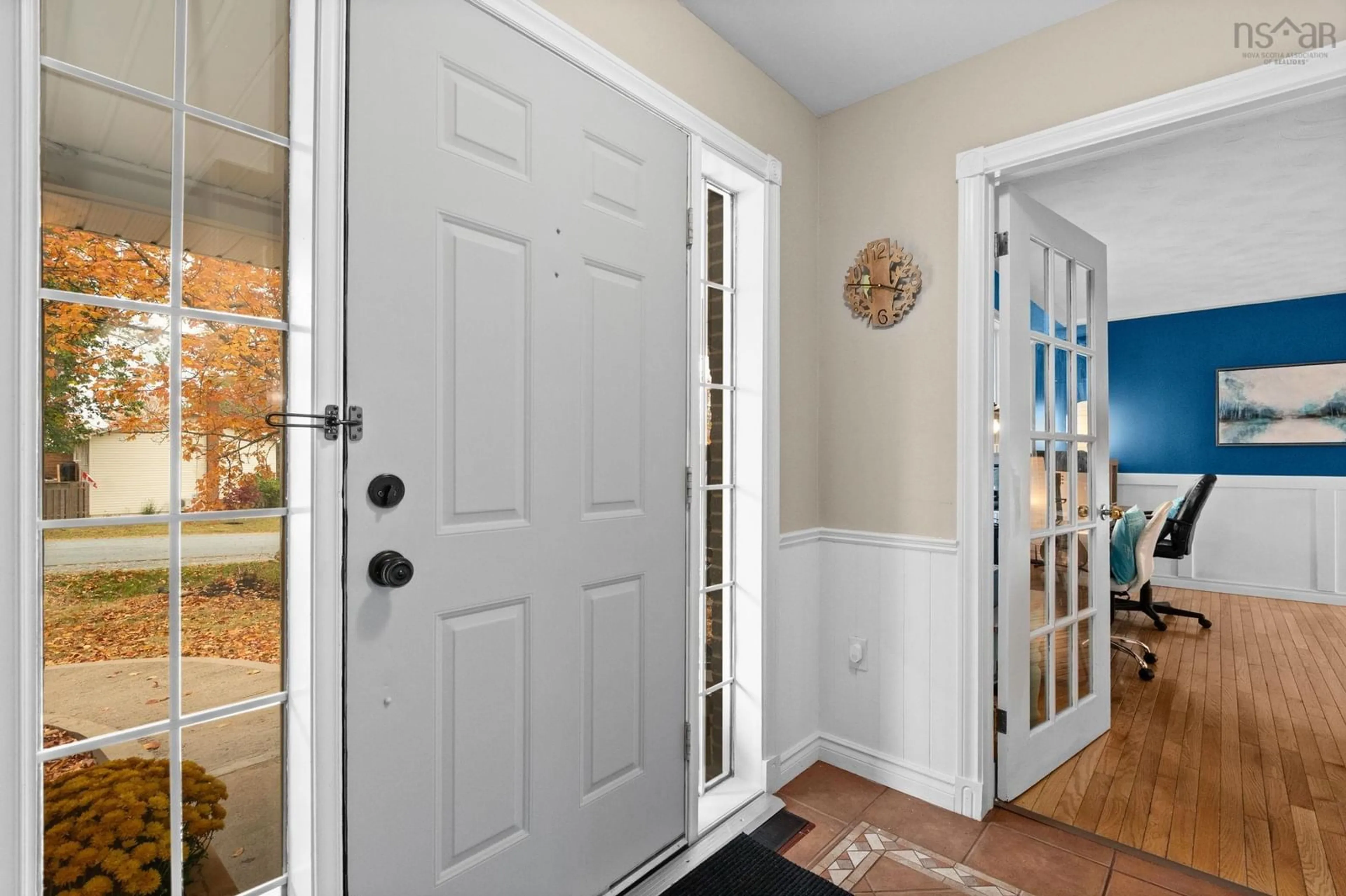 Indoor entryway for 7 Sexton Crt, Falmouth Nova Scotia B0P 1L0