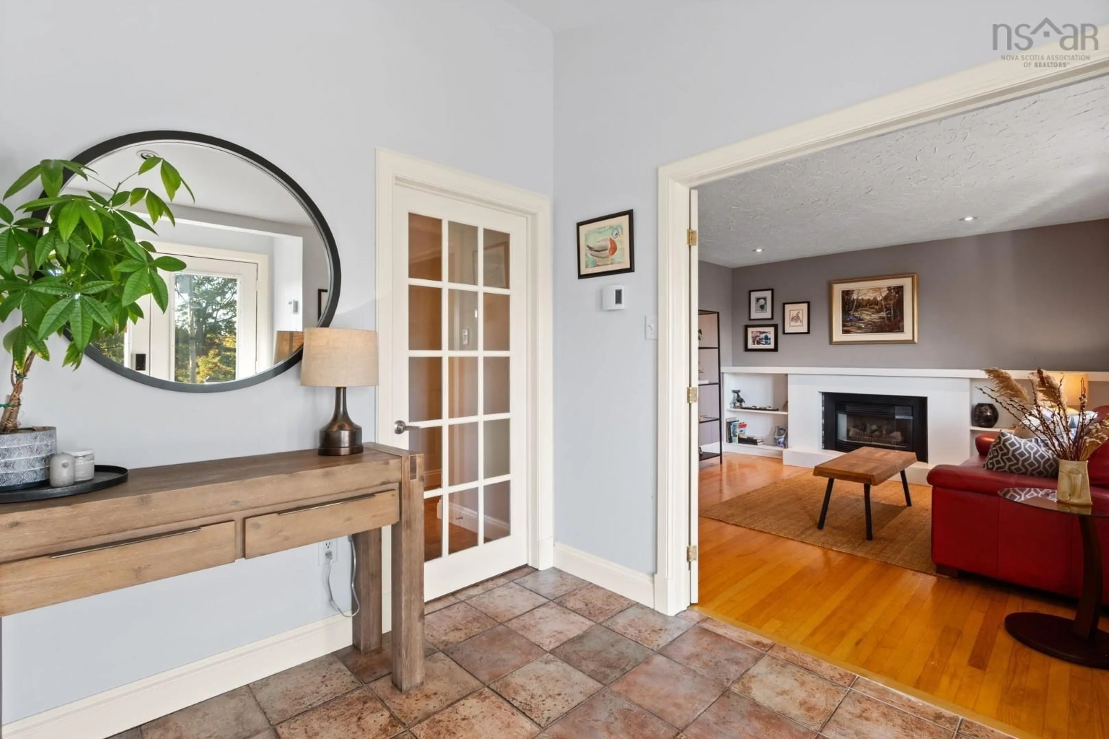 Indoor entryway for 15 Merrill Dr, Halifax Nova Scotia B3M 2M4