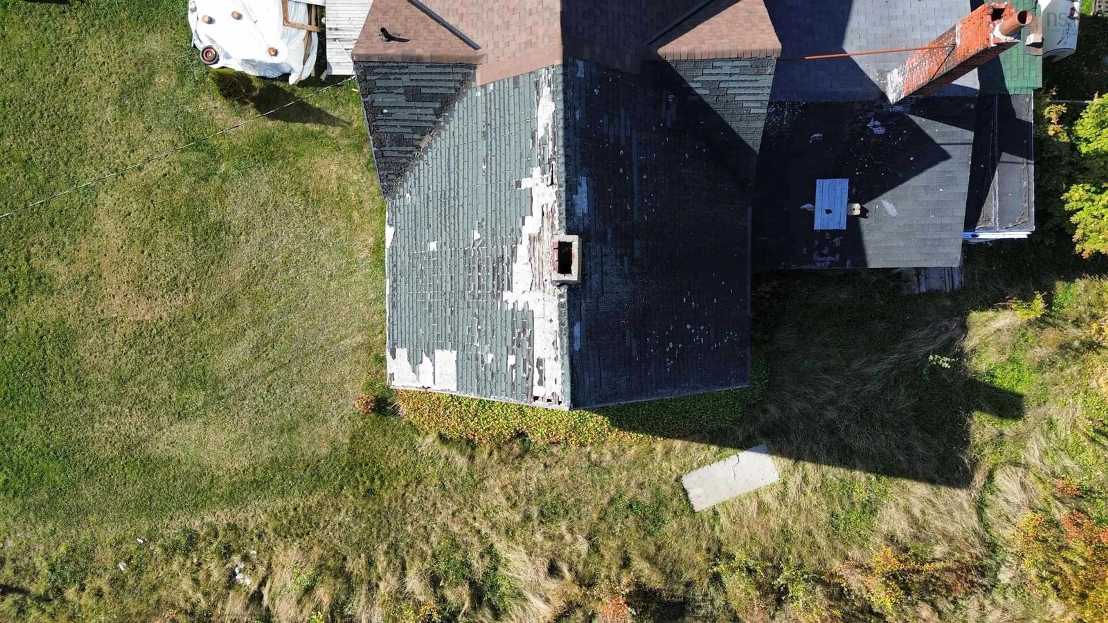 A pic from outside/outdoor area/front of a property/back of a property/a pic from drone, building for 25 Fourth St, Glace Bay Nova Scotia B1A 4H5