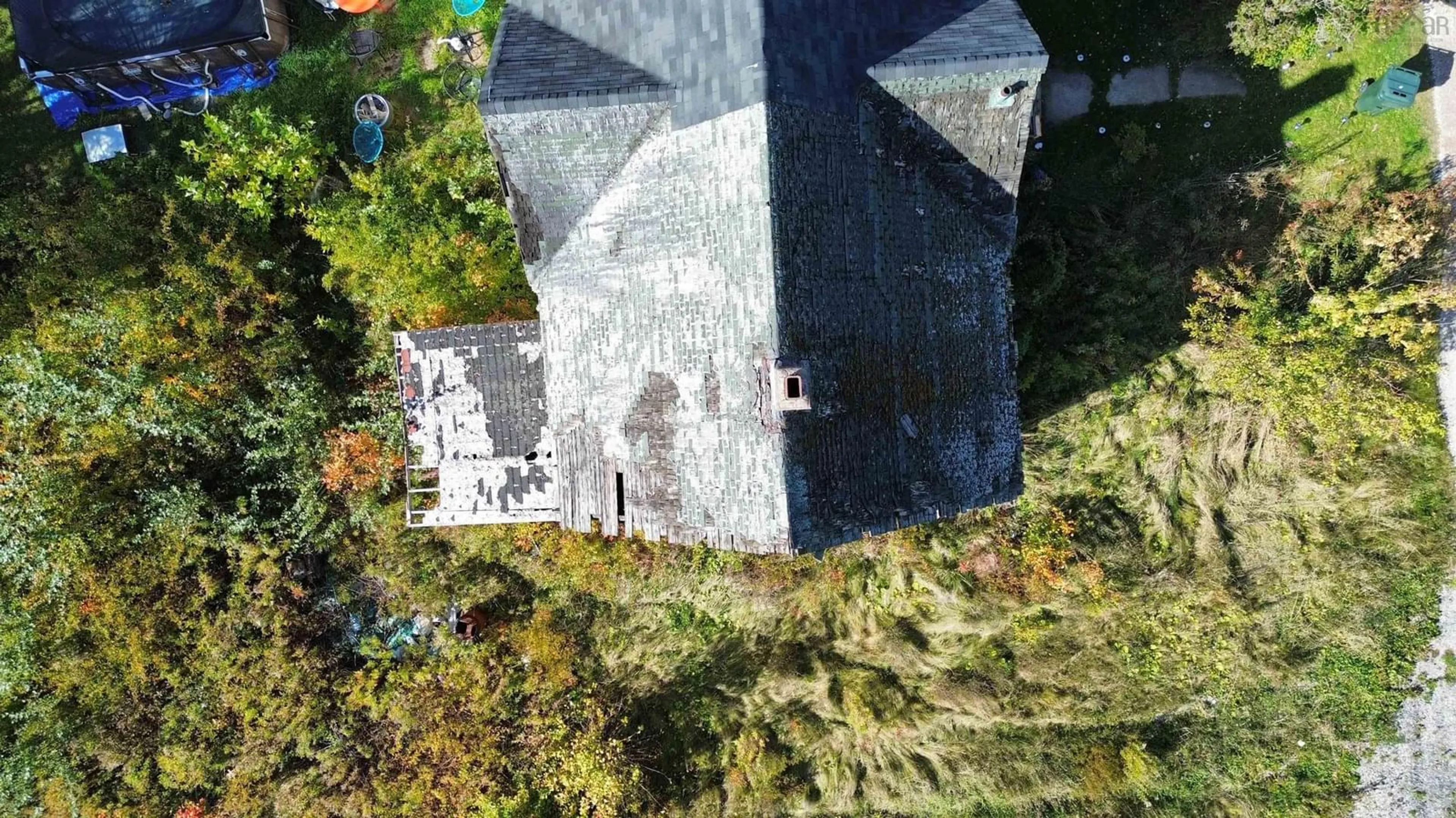 A pic from outside/outdoor area/front of a property/back of a property/a pic from drone, building for 94 Dorchester St, Glace Bay Nova Scotia B1A 3P4