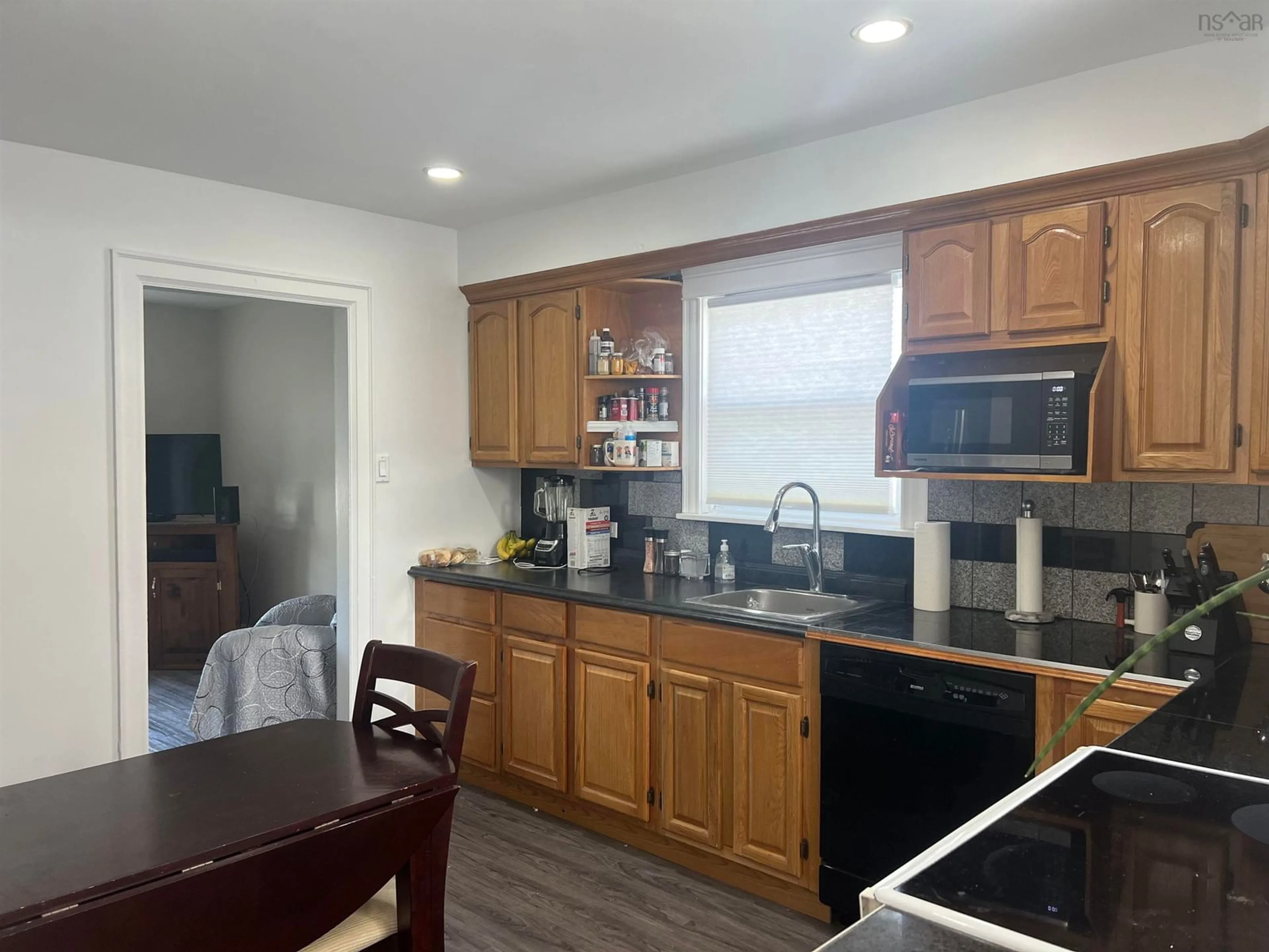 Unknown for 430 Robie St, Truro Nova Scotia B2N 1M2