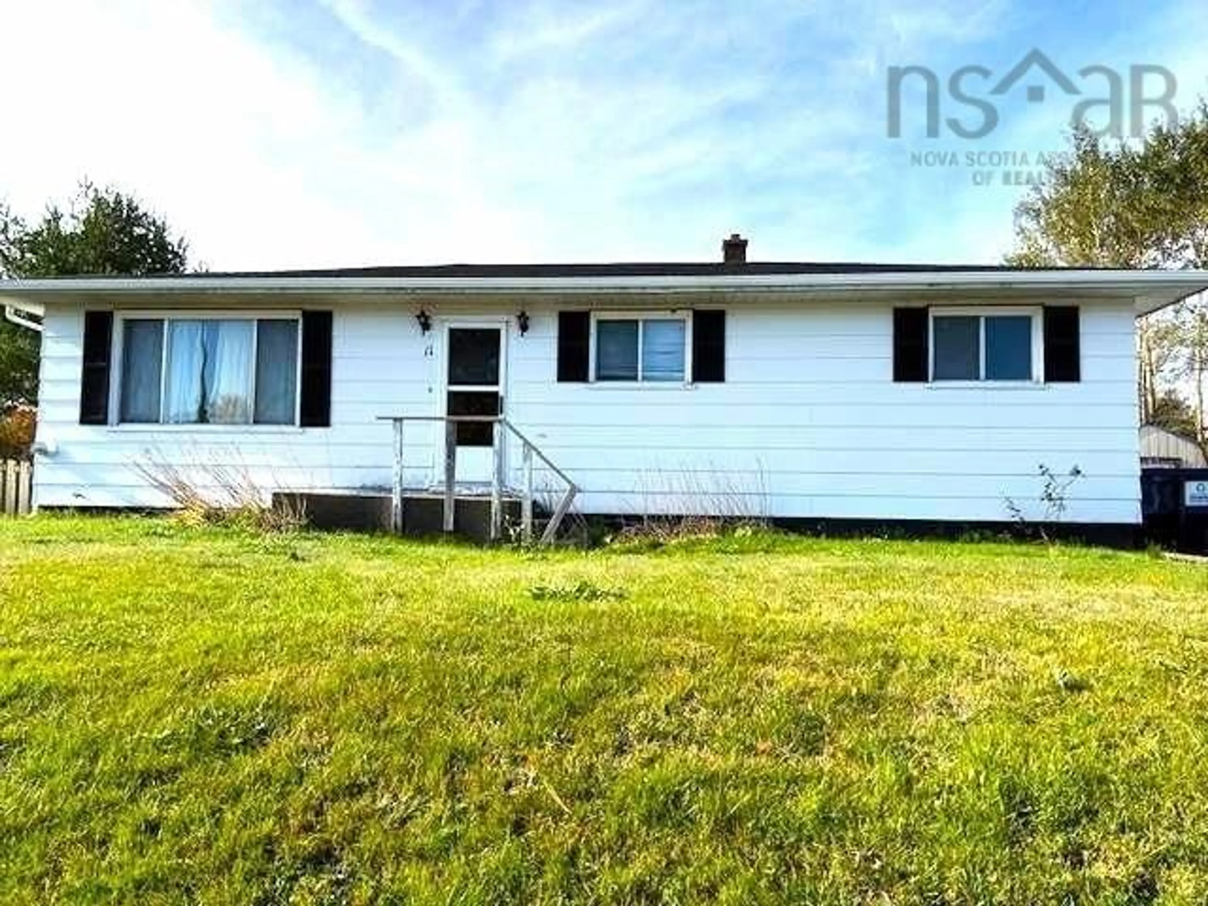 Home with vinyl exterior material, unknown for 11 Tamarac Dr, Port Hawkesbury Nova Scotia B9A 3E6