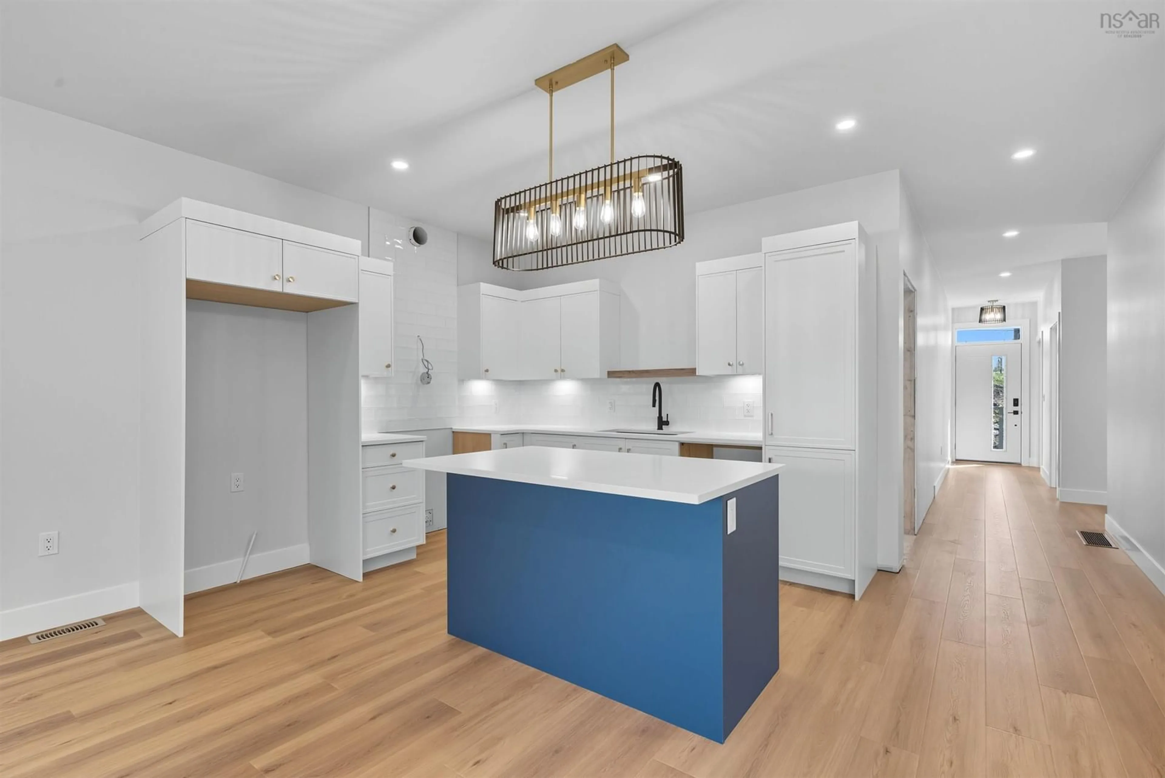 Open concept kitchen, wood/laminate floor for 21 Pearlgarden Close, Dartmouth Nova Scotia B2X 0C3