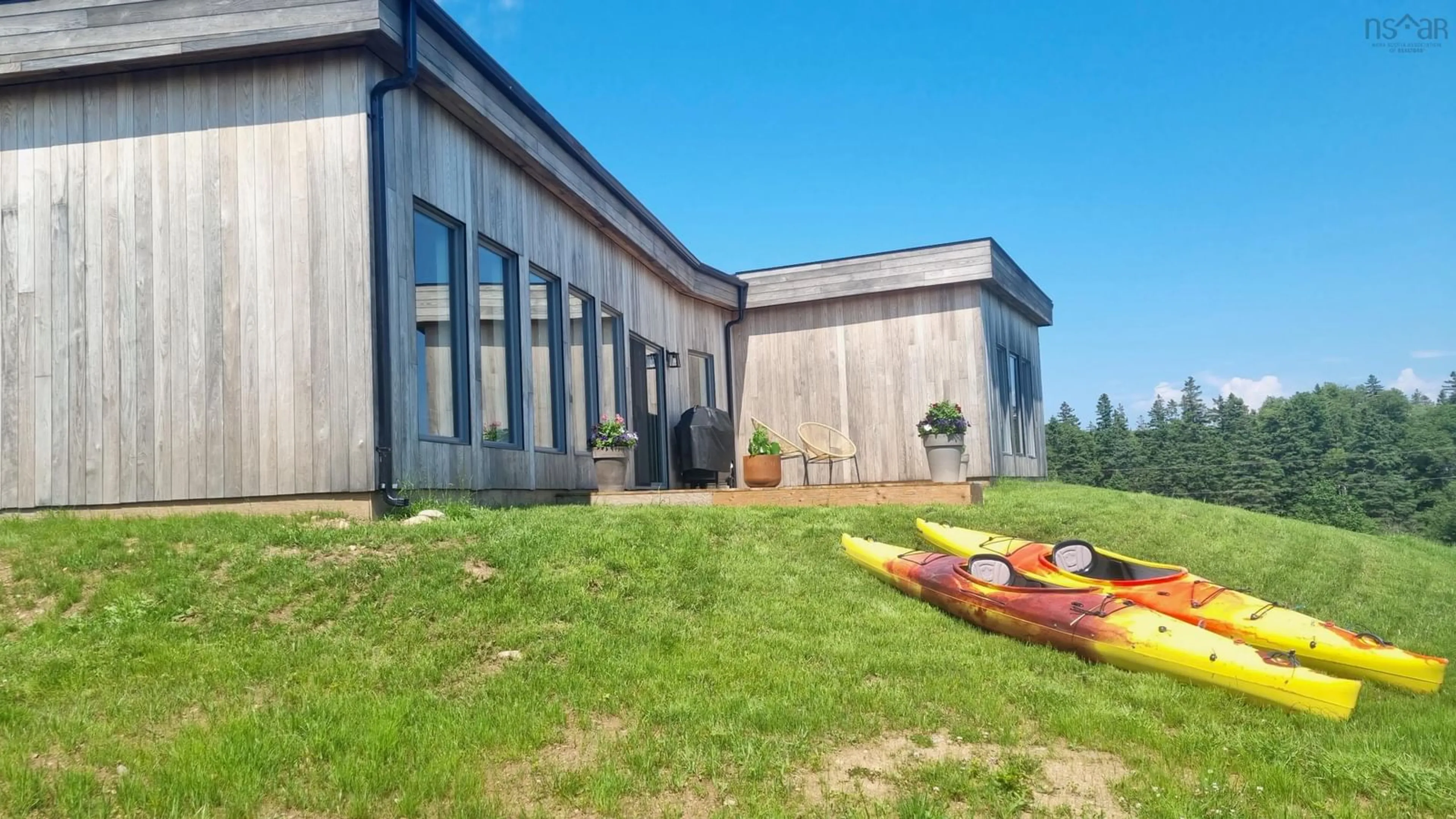 A pic from outside/outdoor area/front of a property/back of a property/a pic from drone, building for 1494 Big Harbour Island Rd, Big Harbour Island Nova Scotia B0E 2Y0