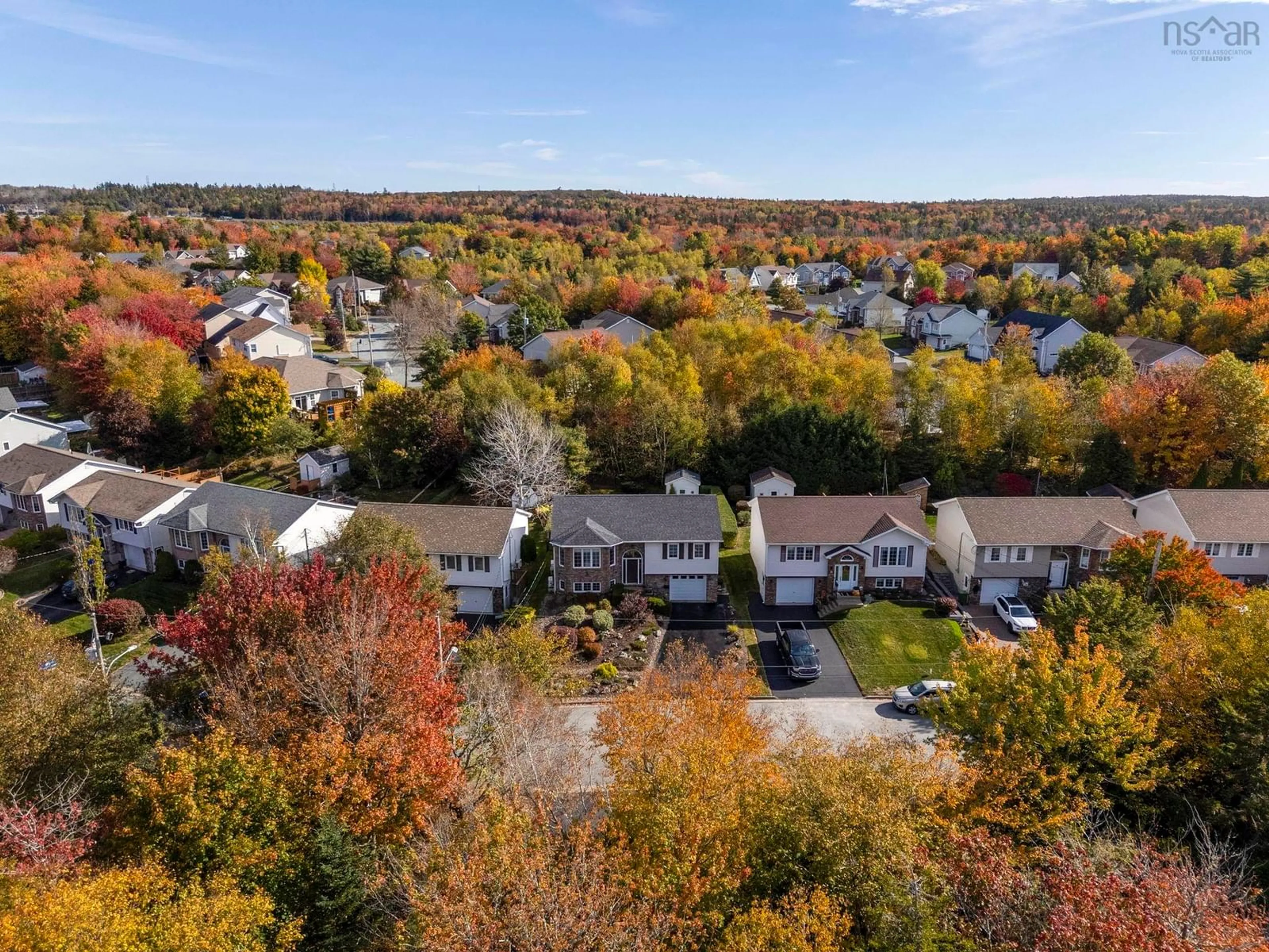A pic from outside/outdoor area/front of a property/back of a property/a pic from drone, unknown for 38 Craigburn Dr, Dartmouth Nova Scotia B2X 2S3