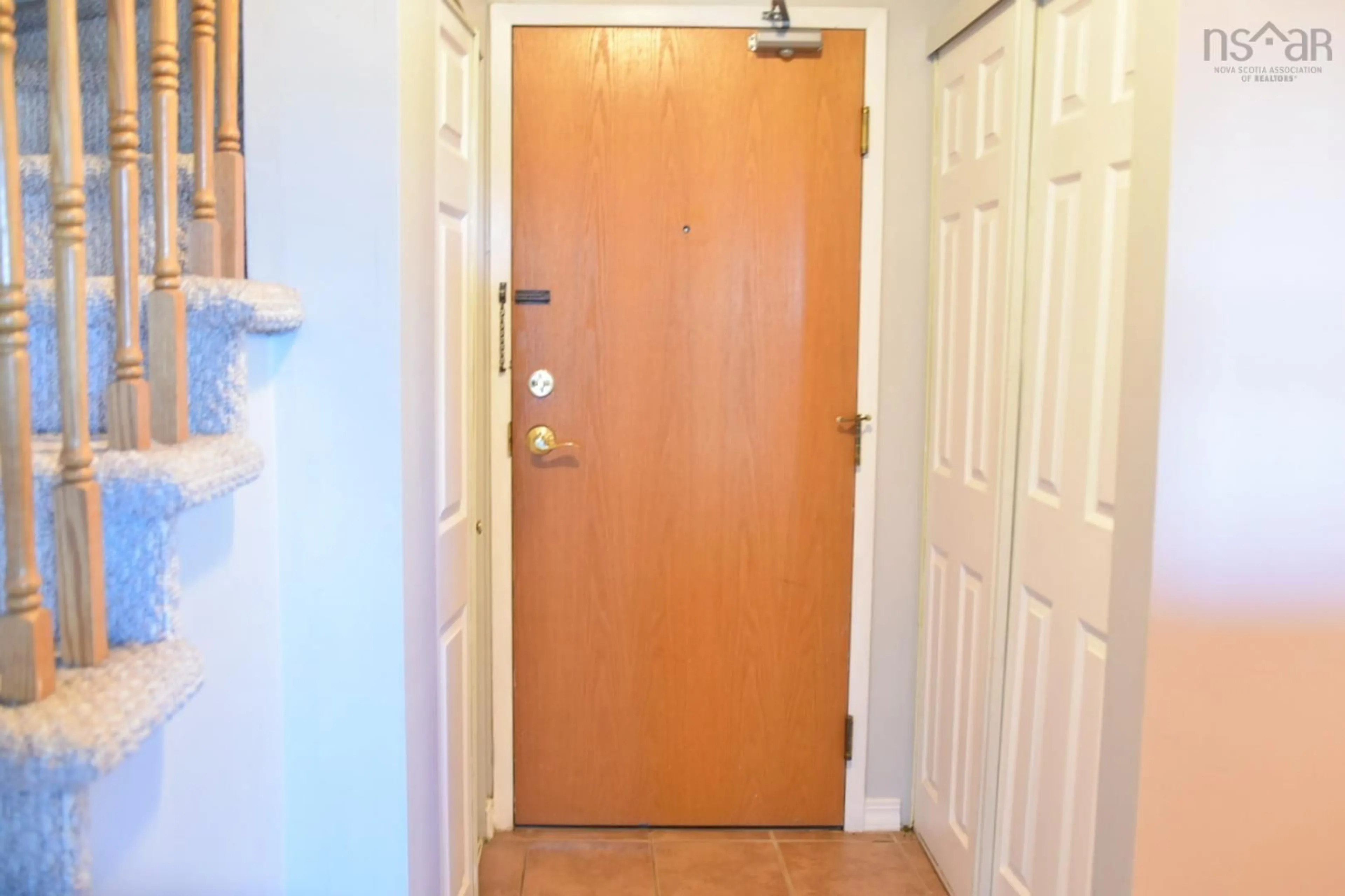 Indoor entryway for 75 Colllins Grove #231, Dartmouth Nova Scotia B2W 6B3