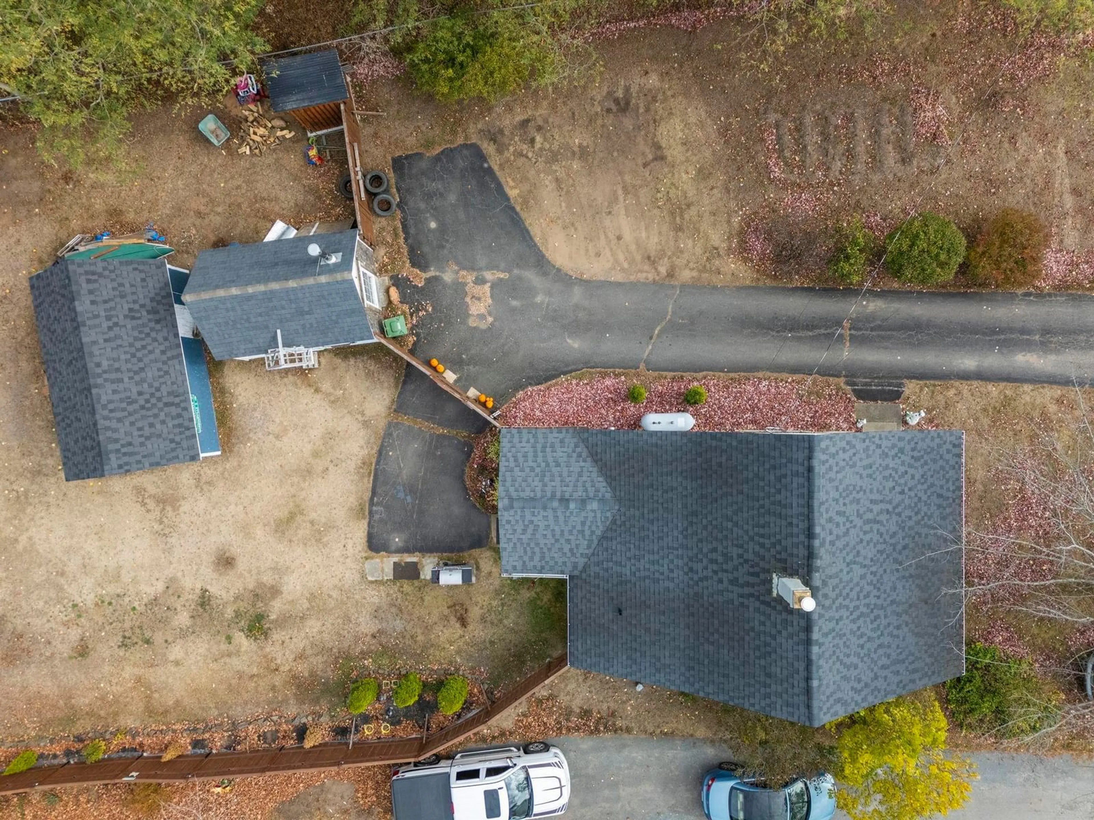 A pic from outside/outdoor area/front of a property/back of a property/a pic from drone, street for 4319 Highway 1, South Berwick Nova Scotia B0P 1E0