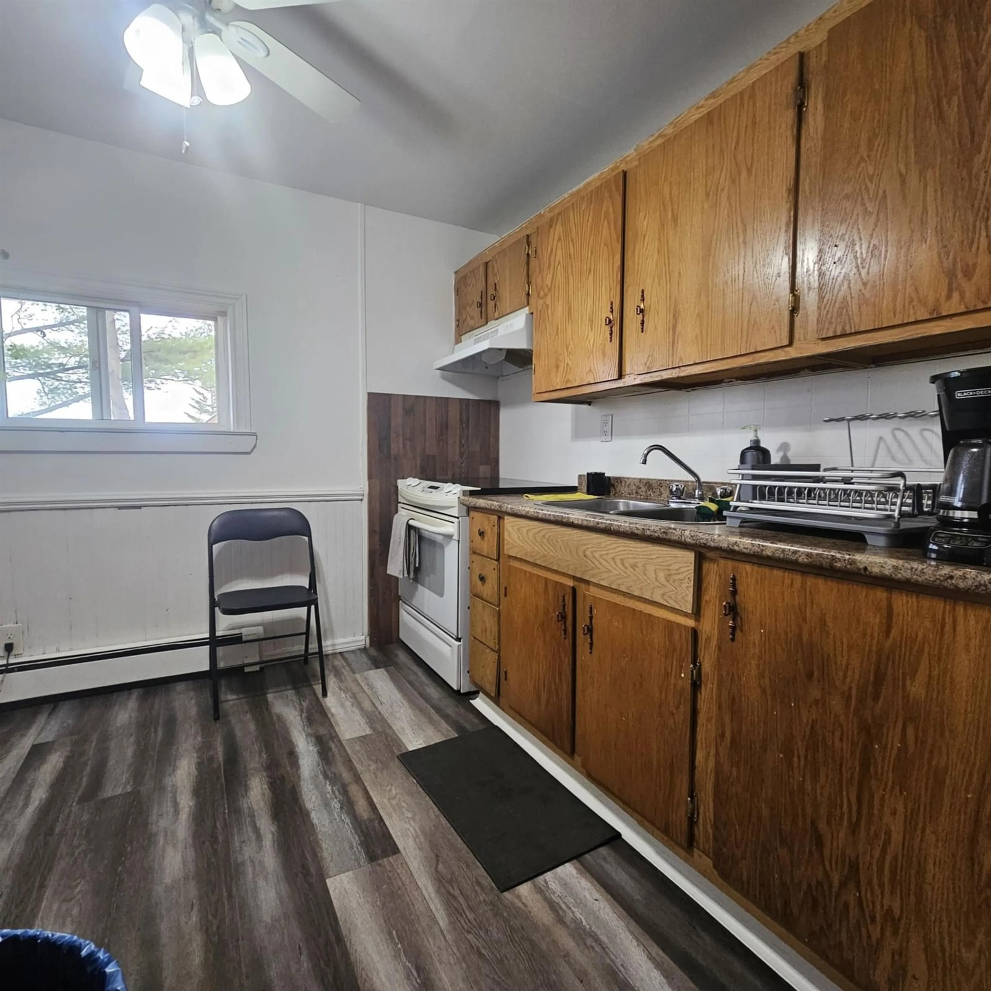 Standard kitchen, unknown for 4 Spring St, Sydney Nova Scotia B1P 3P2