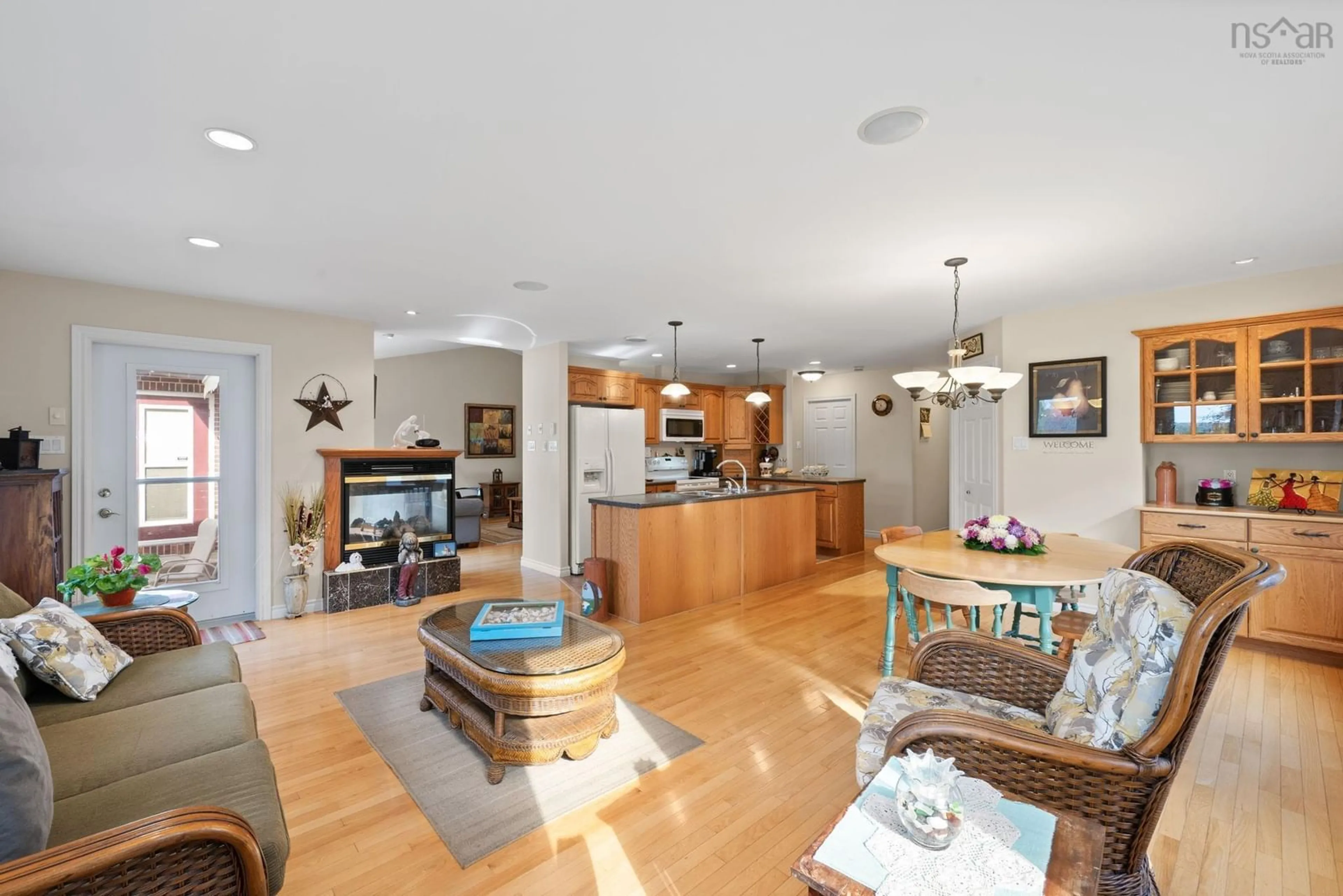 Open concept kitchen, unknown for 46 Stoneridge Crt, Bridgewater Nova Scotia B4V 3T9