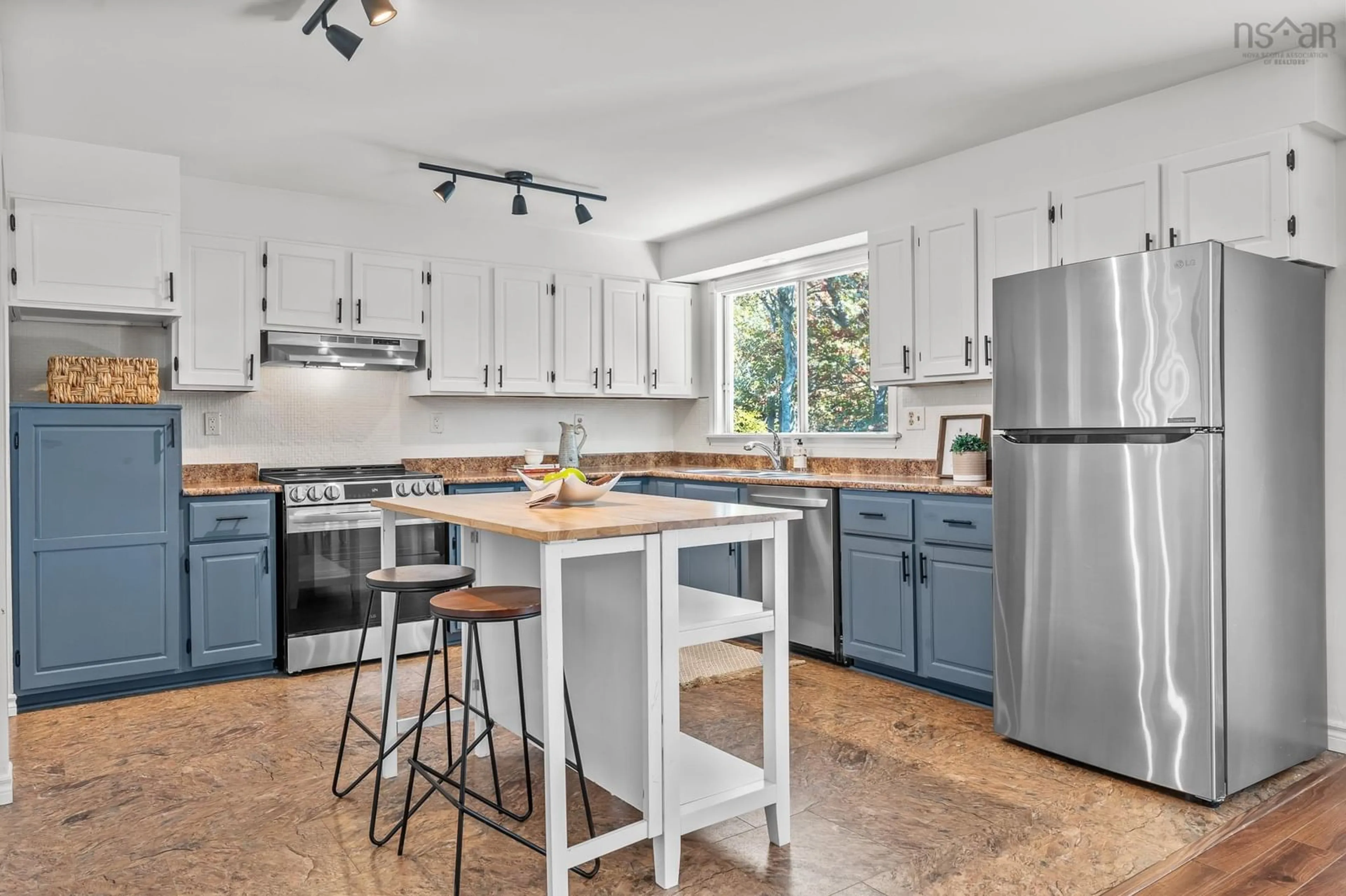 Open concept kitchen, ceramic/tile floor for 50 Spring Ave, Dartmouth Nova Scotia B2W 4C6