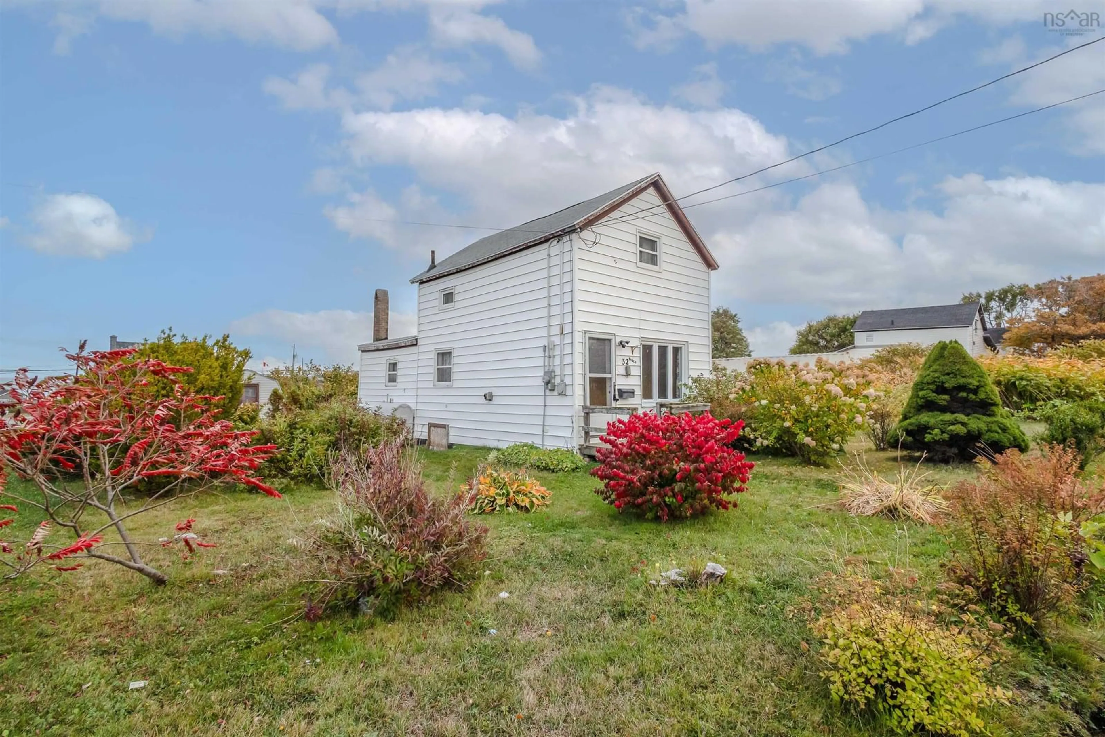 A pic from outside/outdoor area/front of a property/back of a property/a pic from drone, unknown for 32 Arthur St, Glace Bay Nova Scotia B1A 3Y4