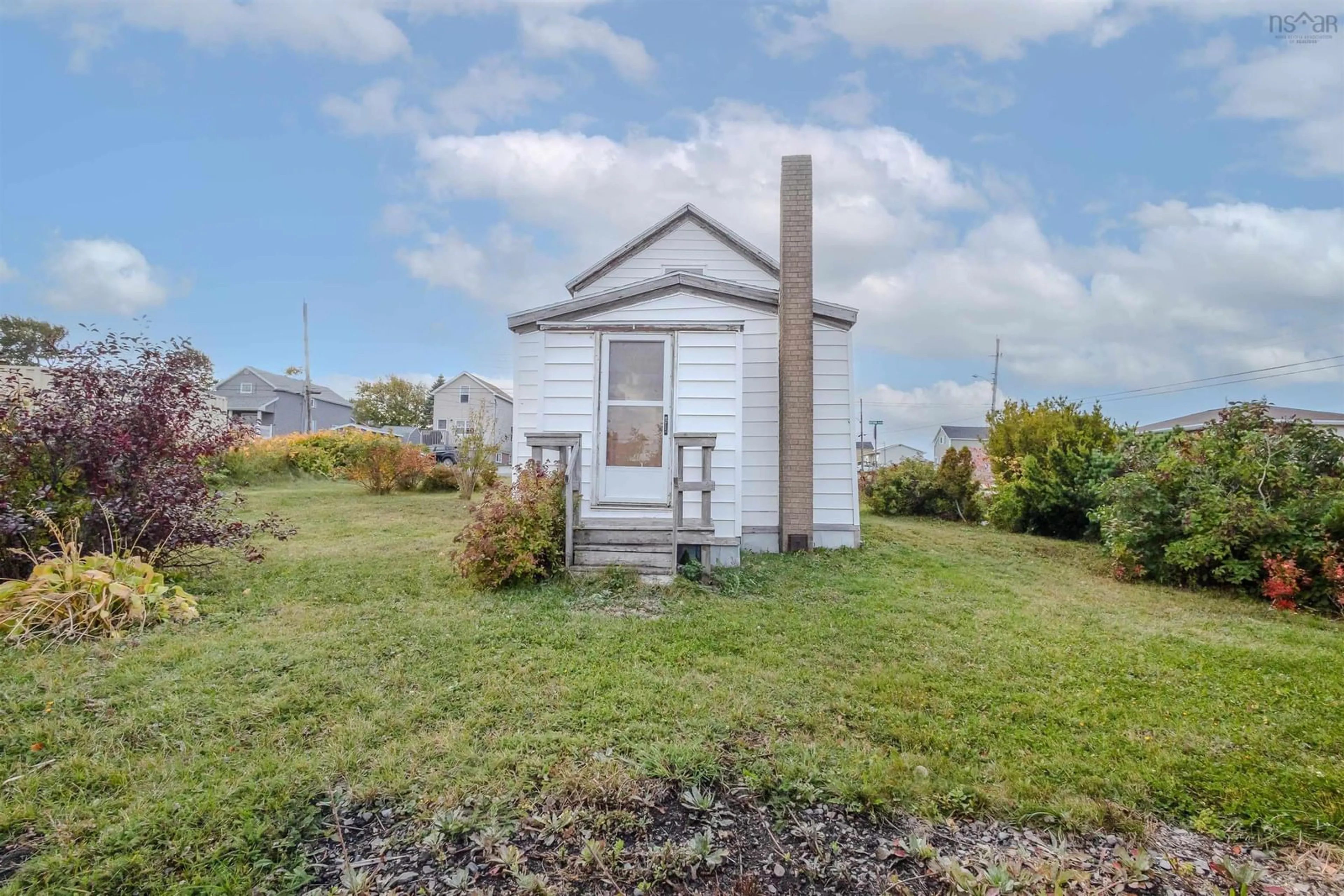 Shed for 32 Arthur St, Glace Bay Nova Scotia B1A 3Y4