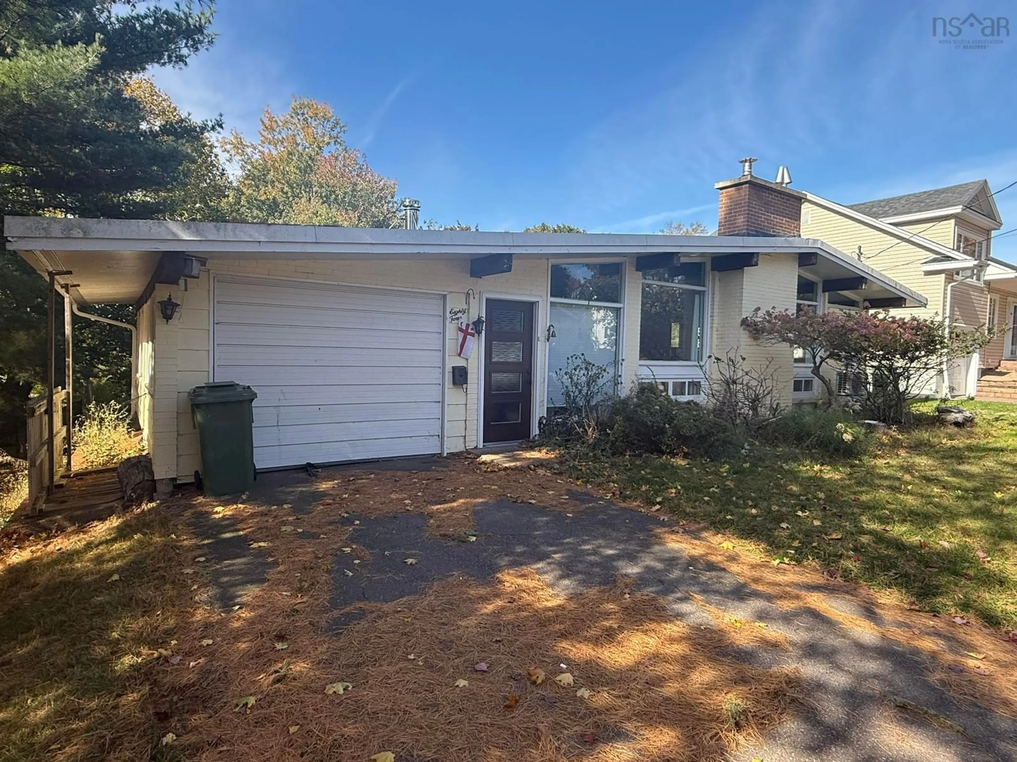 Home with vinyl exterior material, street for 84 Roosevelt Ave, Truro Nova Scotia B2N 1B6